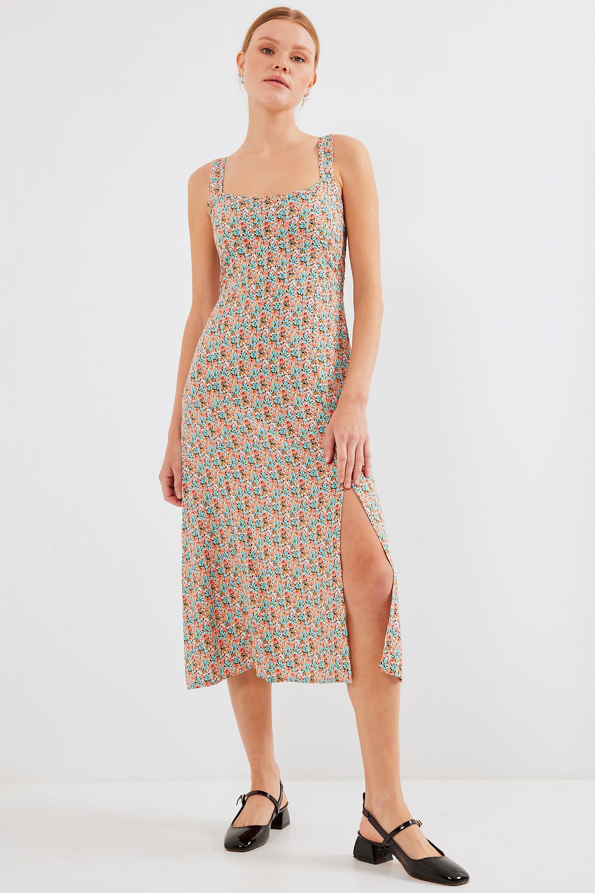 Bigdart-2282 Model Slit Viscose Strap Dress - Multicolored 3