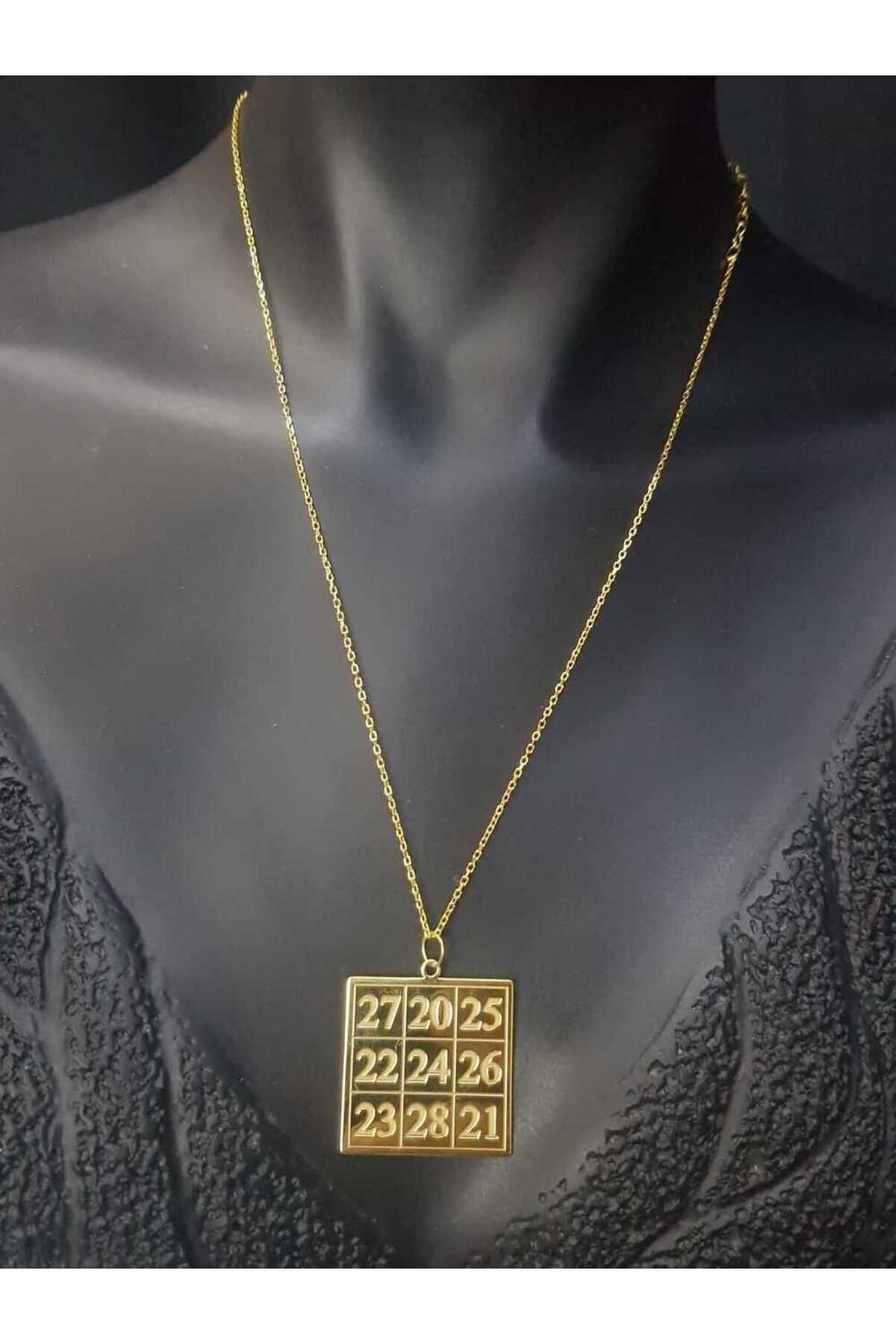 GUS Silver Kadın Gümüş Kolye - Kubera Para Mantra Sarı Renk 3 Cm X 3 Cm 925 Ayar Gümüş Unisex Kolye