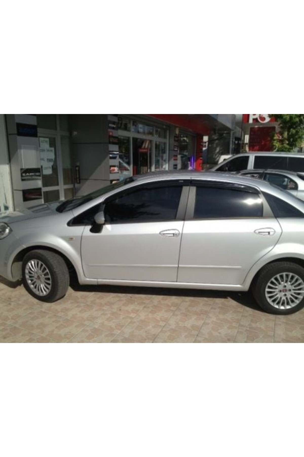 Mugen Boğaziçi Fiat Linea Cam Rüzgarlığı 4.lü