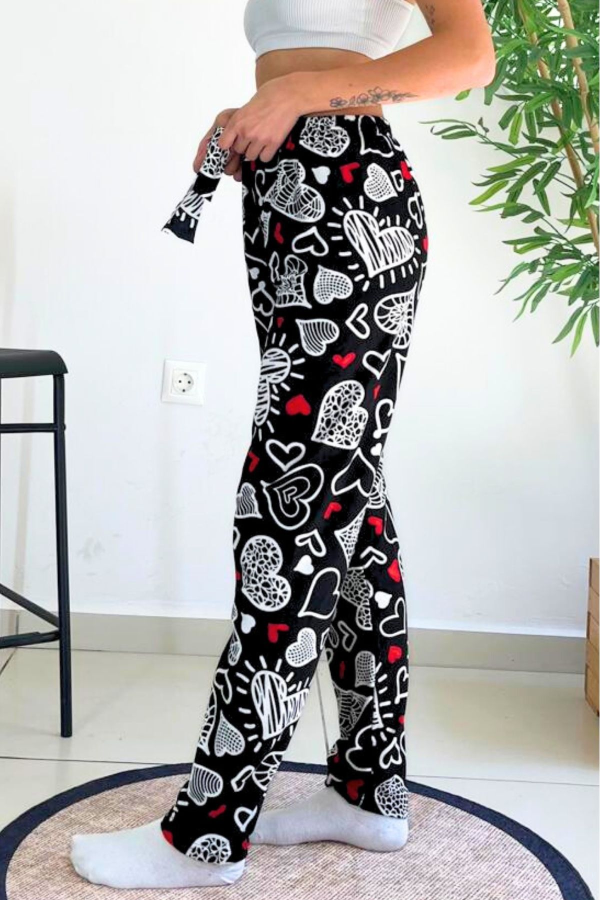 Farya Home-Pantaloni de pijama din piele intoarsa cu model texturat din catifea moale 3