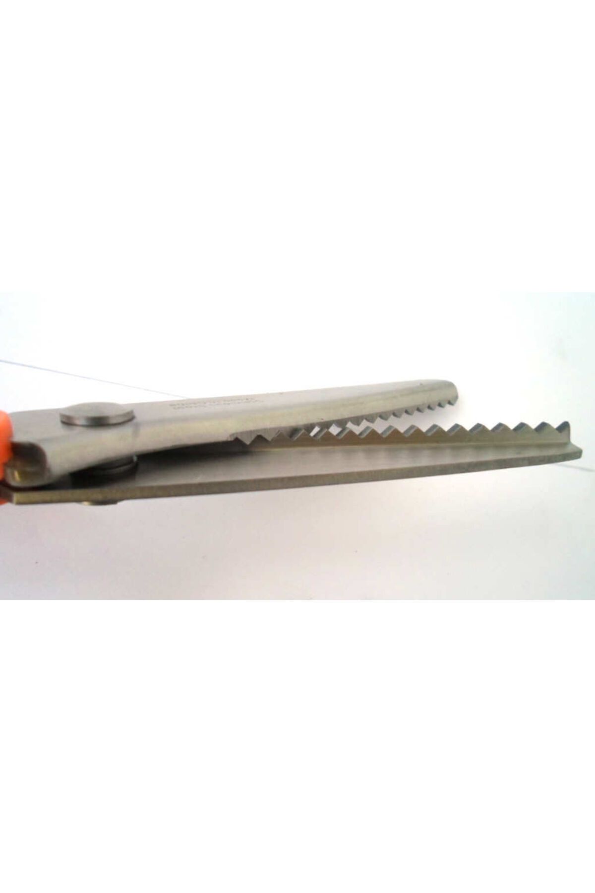 STOREMAX-Svtcrt Surfile Zig Zag Scissors Model 1053513 3
