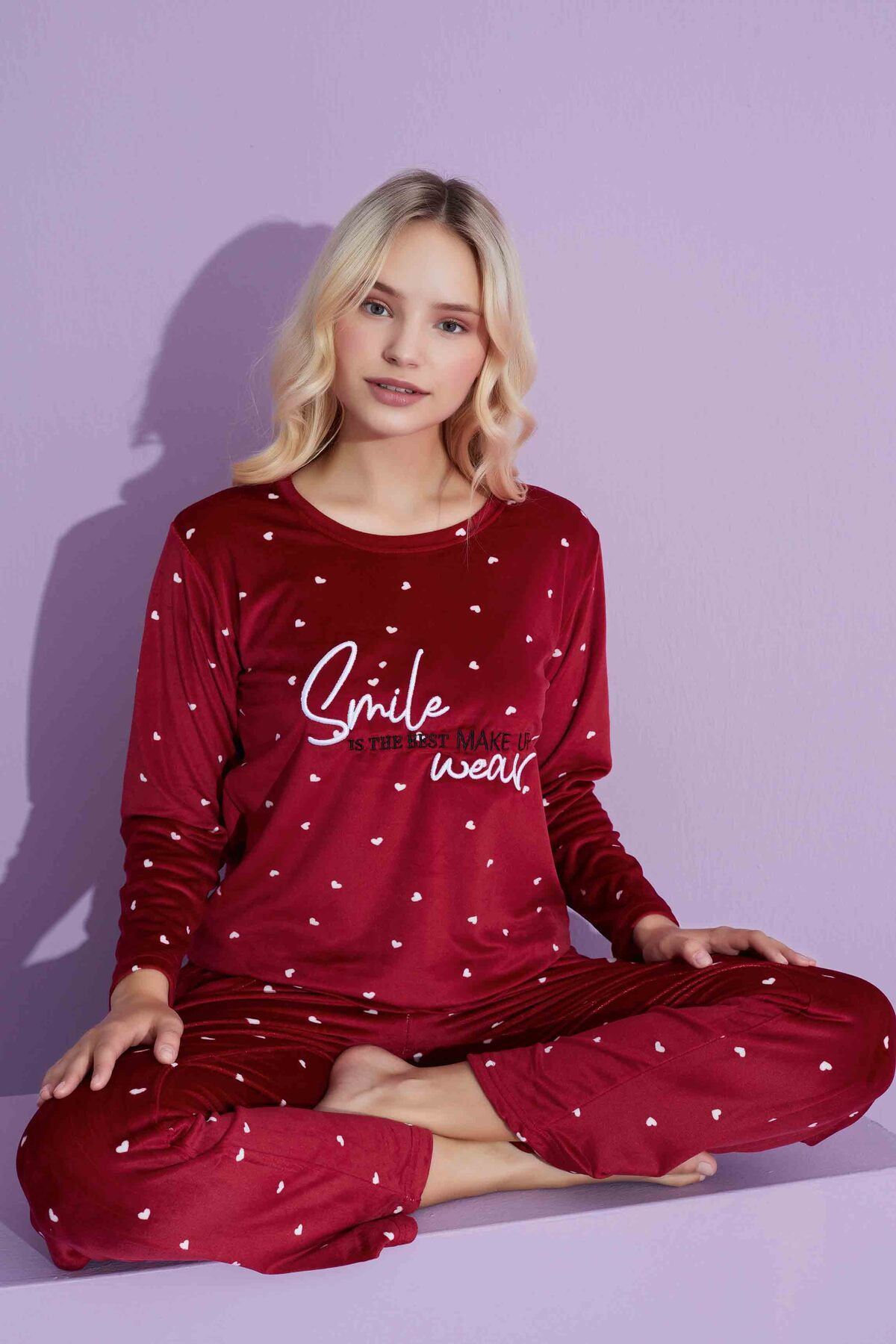 Tarık-Women's Heart Patterned Long Sleeve French Velvet Fabric Winter Warm Pajamas Set 1