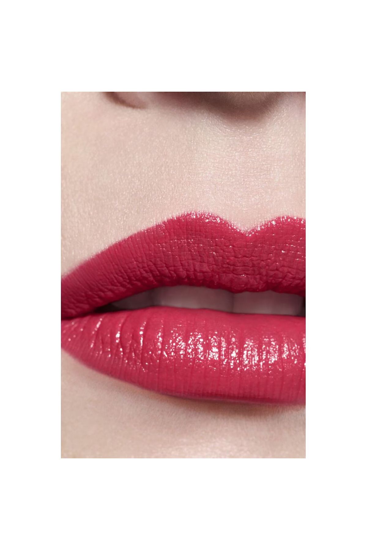 Chanel-Softness and Smoothness to Lips with Enriched Formula Pigmented Lipstick-822 5