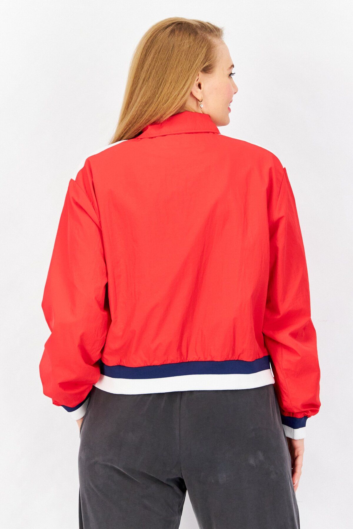 Fila-Women Sportswear Fit Brand Logo Windbreaker Jacket, Red Combo 3