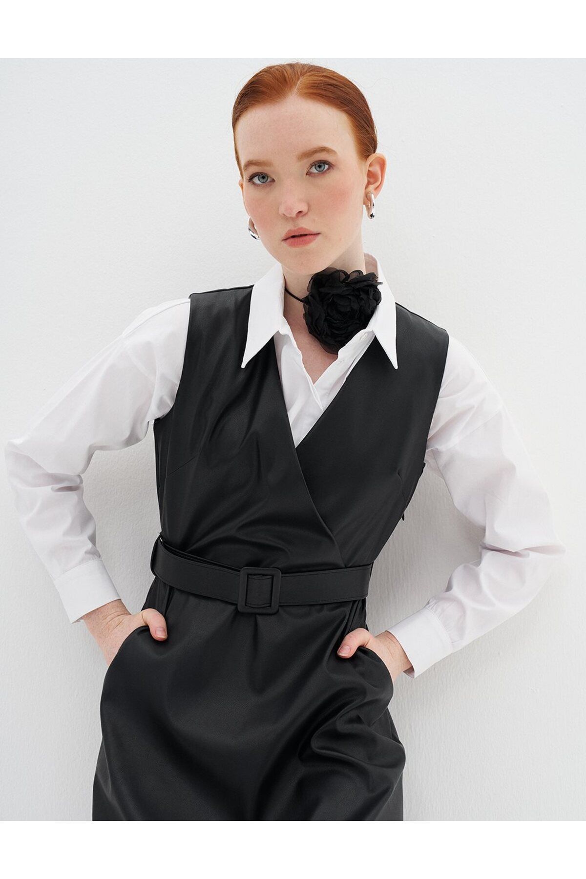 کمربند دقیق چرم مصنوعی Gilet مشکی Kayra