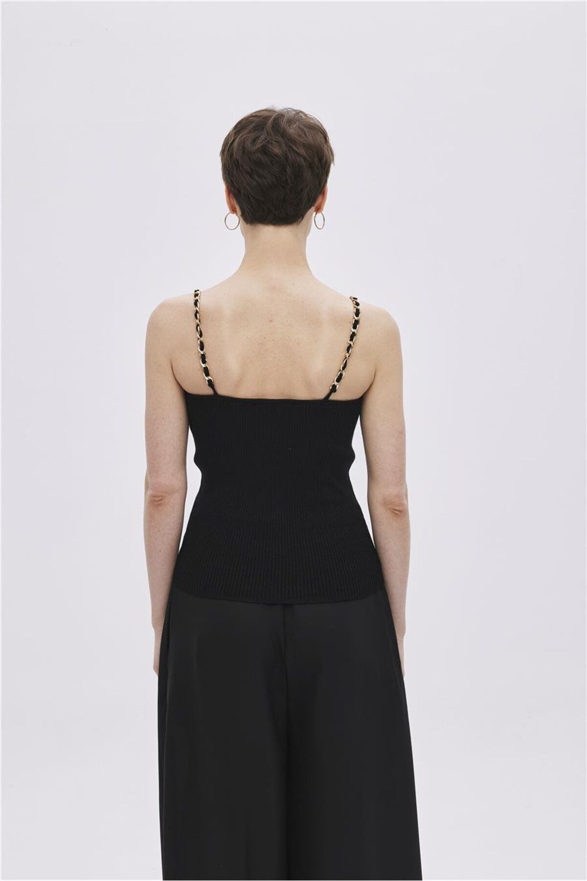 SHERIN-Black Chain Strap Knitwear Athlete 5