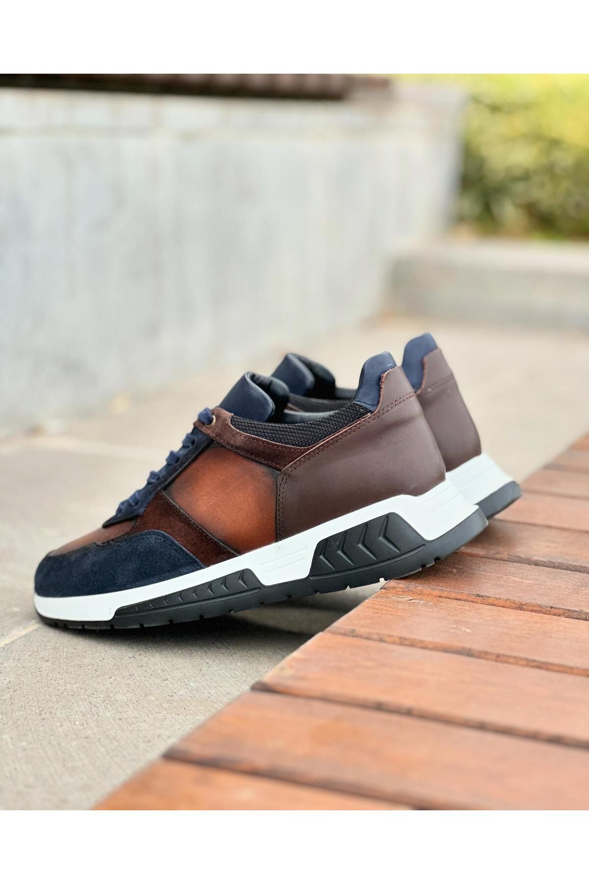 اسنیکر چند رنگ مردانه 8427 اورجینال ByItallanoshoes