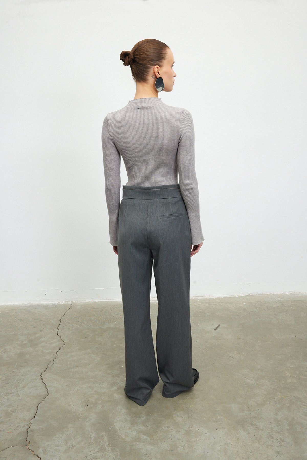 VATKALI-Reverse Belt Trousers Gray 4