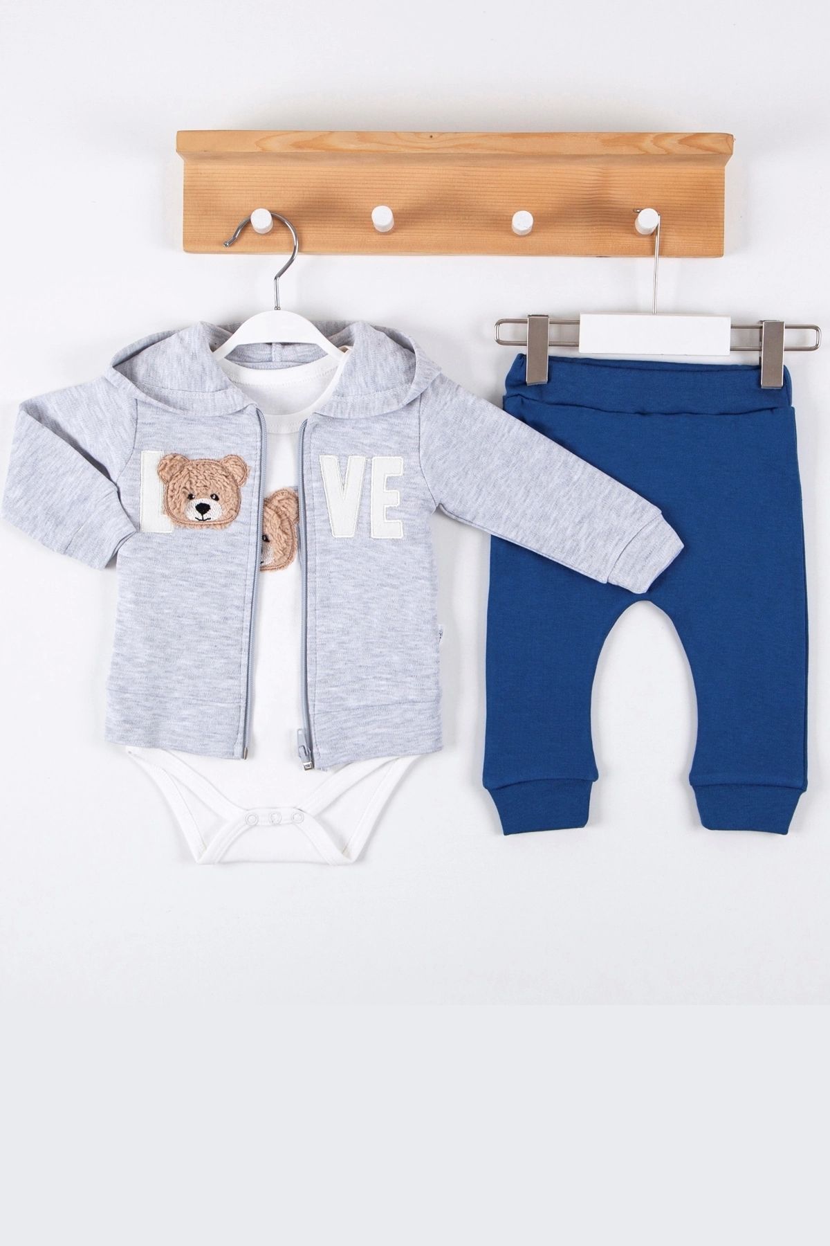 Babydonat-Love Bear 3-Piece Embroidered Men's Set - 100% Cotton Cardigan 1