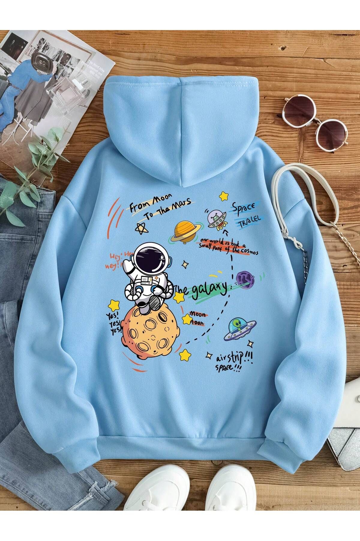 LUNAVISTA-Astronaut Man Printed Blue Oversize Hooded Sweatshirt - on the Moon 1