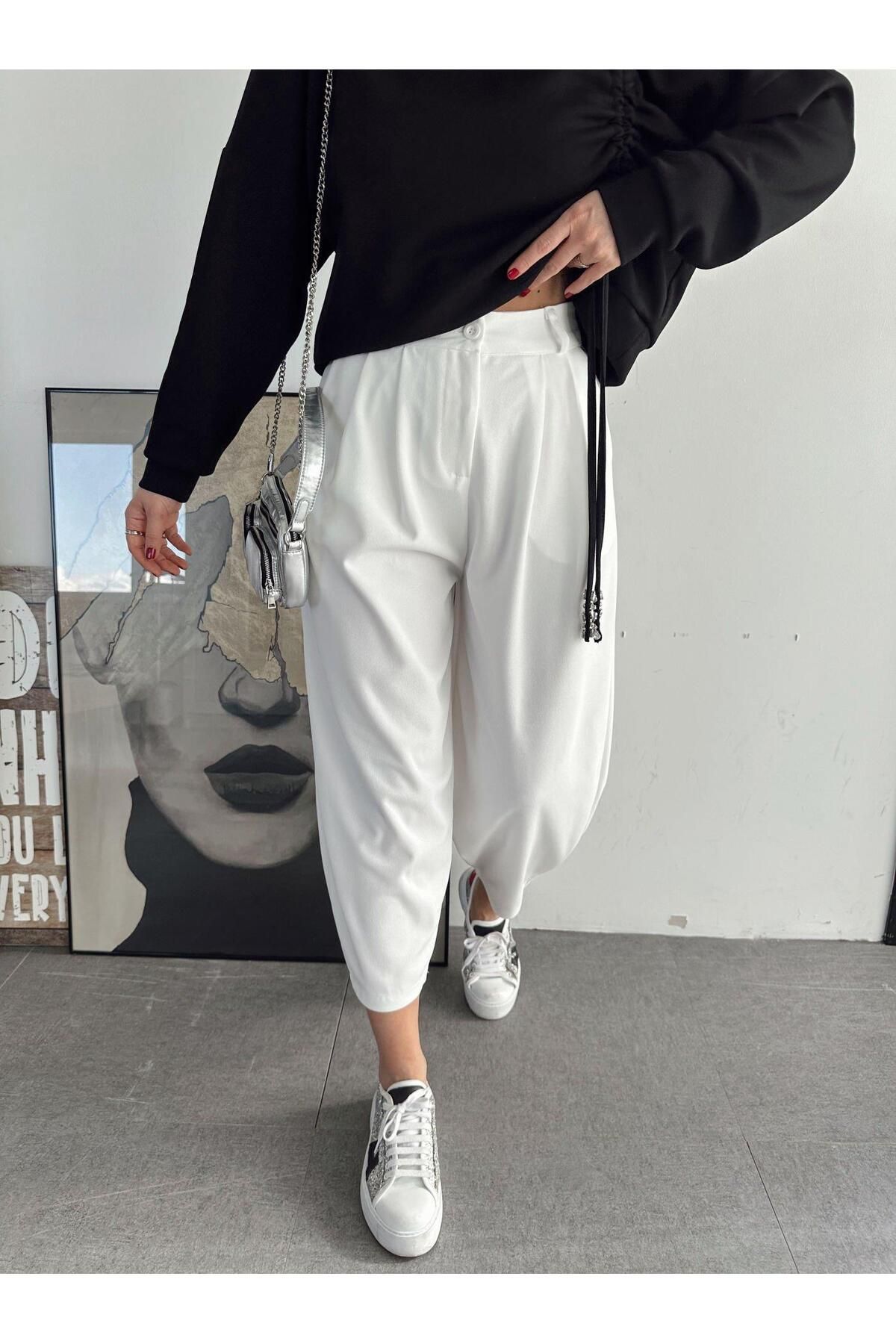 Zerrincan Giyim-White Baggy Cut Trousers with Pockets 7