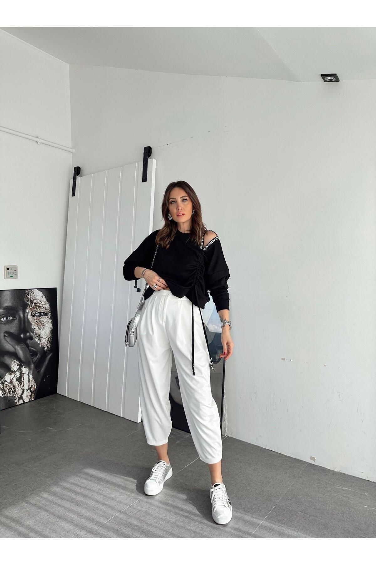 Zerrincan Giyim-White Baggy Cut Trousers with Pockets 6