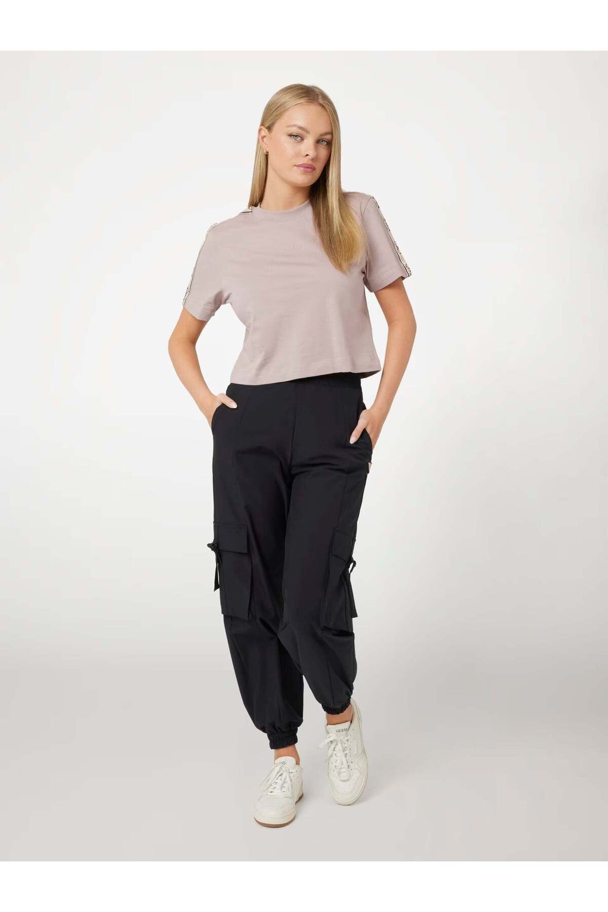 complete the look image
