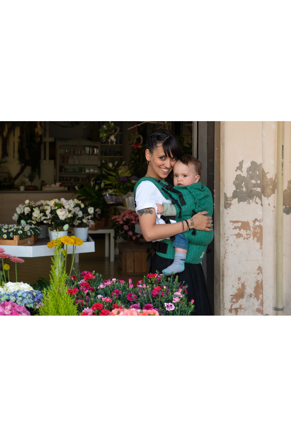 Huggyberry Softy Baby Carrier -Diamond Emerald fotoğrafı 4 (önizleme)