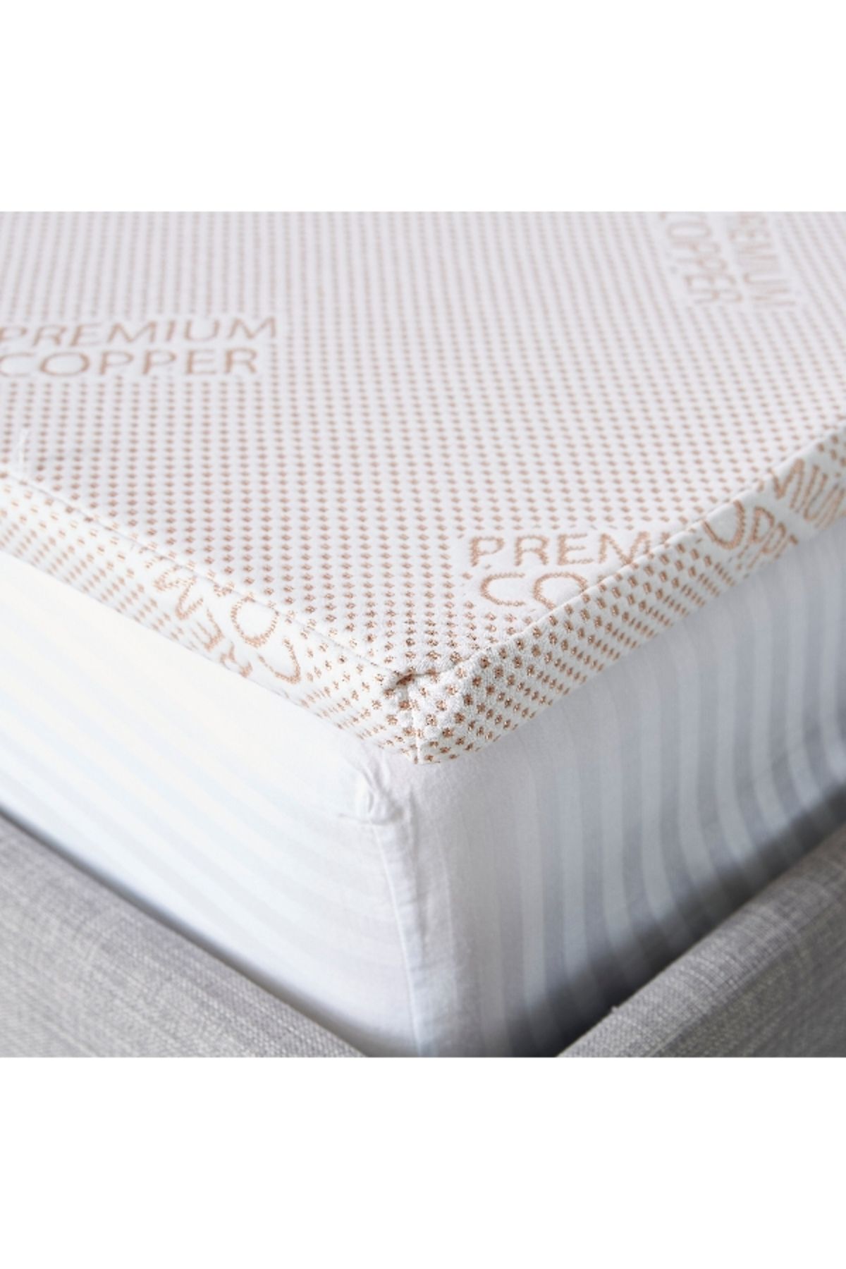 Home Box-Essence Memory Foam King Size Mattress Topper - 180x200 cm 3