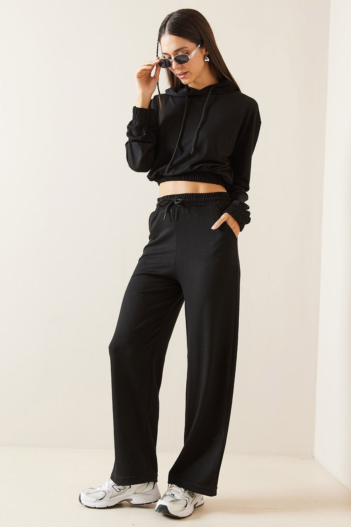 XHAN-Black High Waist Wide Leg Sweatpants 5Kxk8-48971-02 4