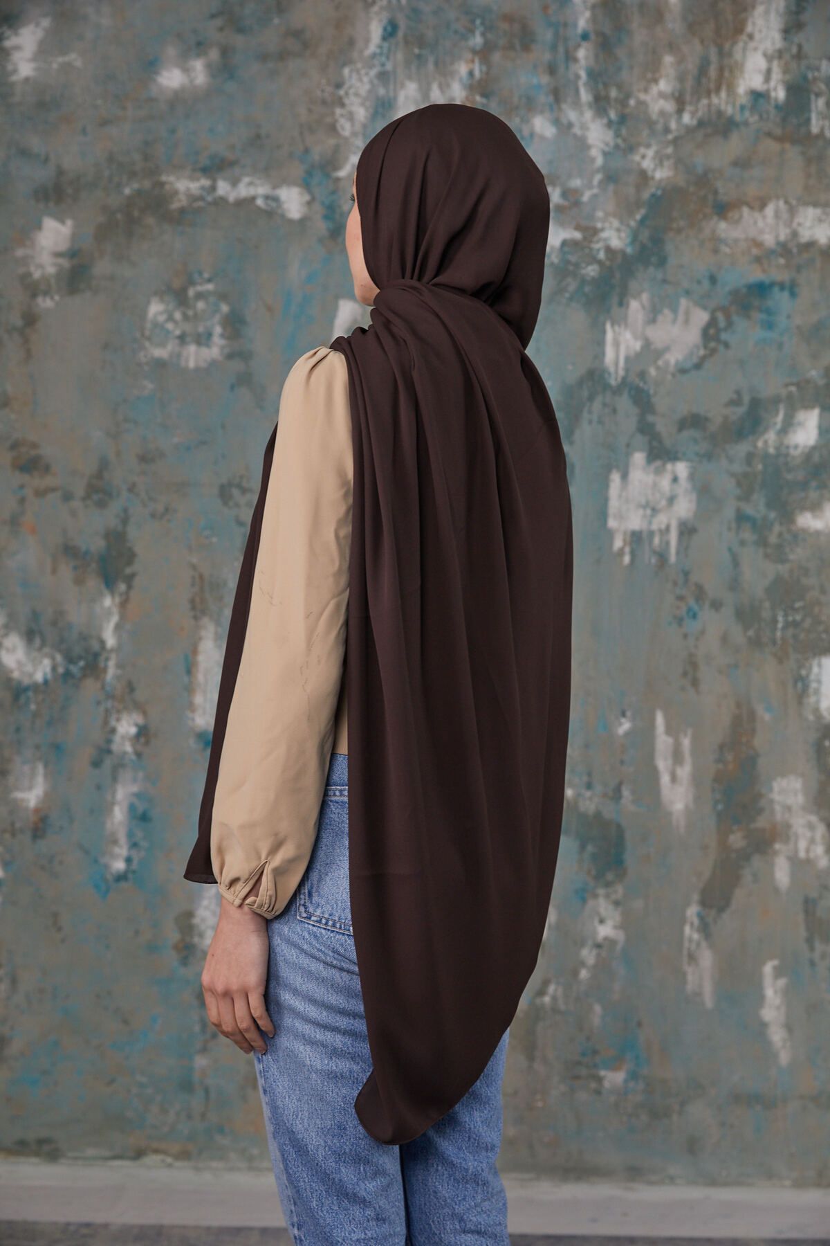 Differenza-Dark Brown Crepe Chiffon Shawl 5