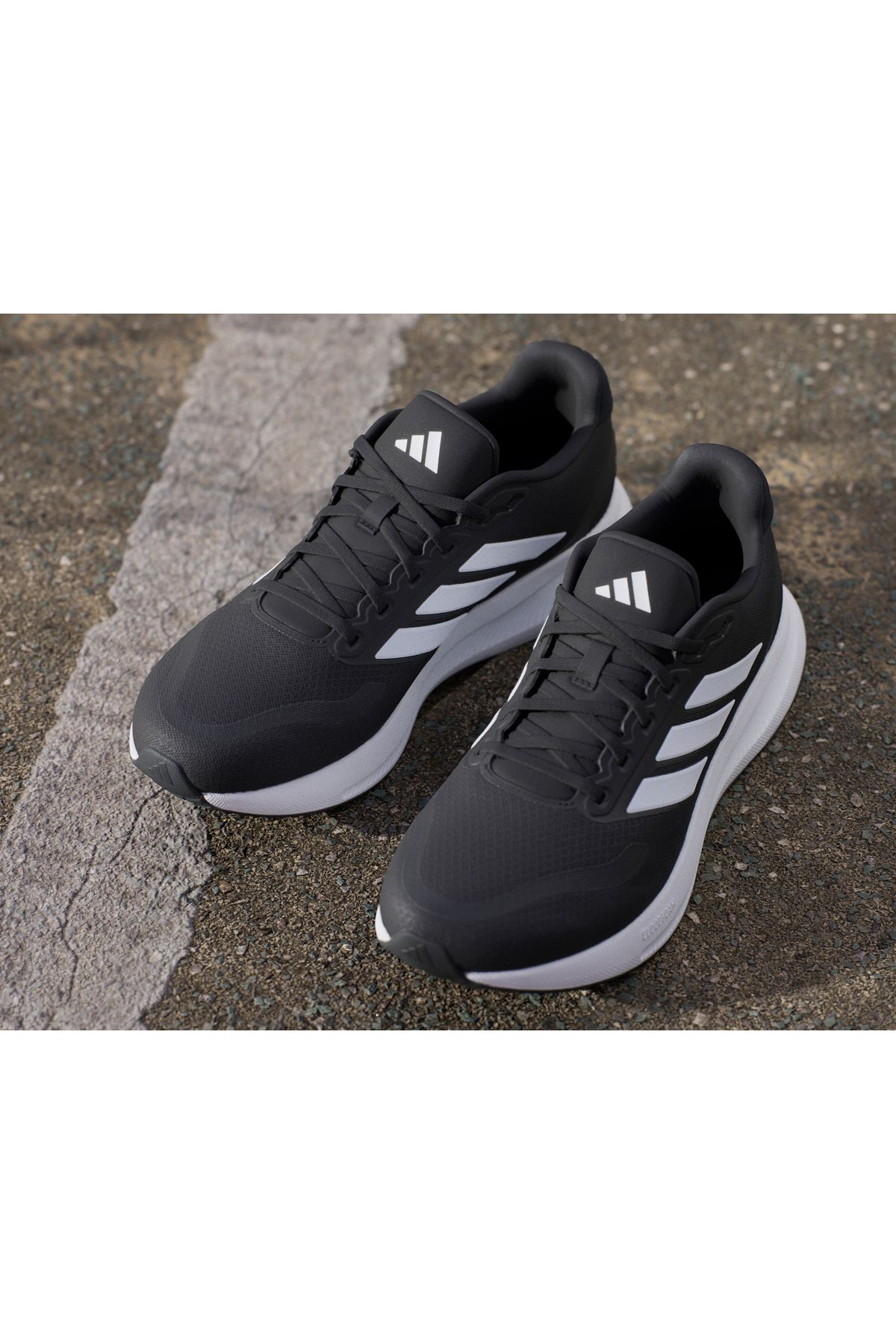 کفش دو و تمرین مشکی مردانه زنانه 5 در حال رانینگ سیاه adidas