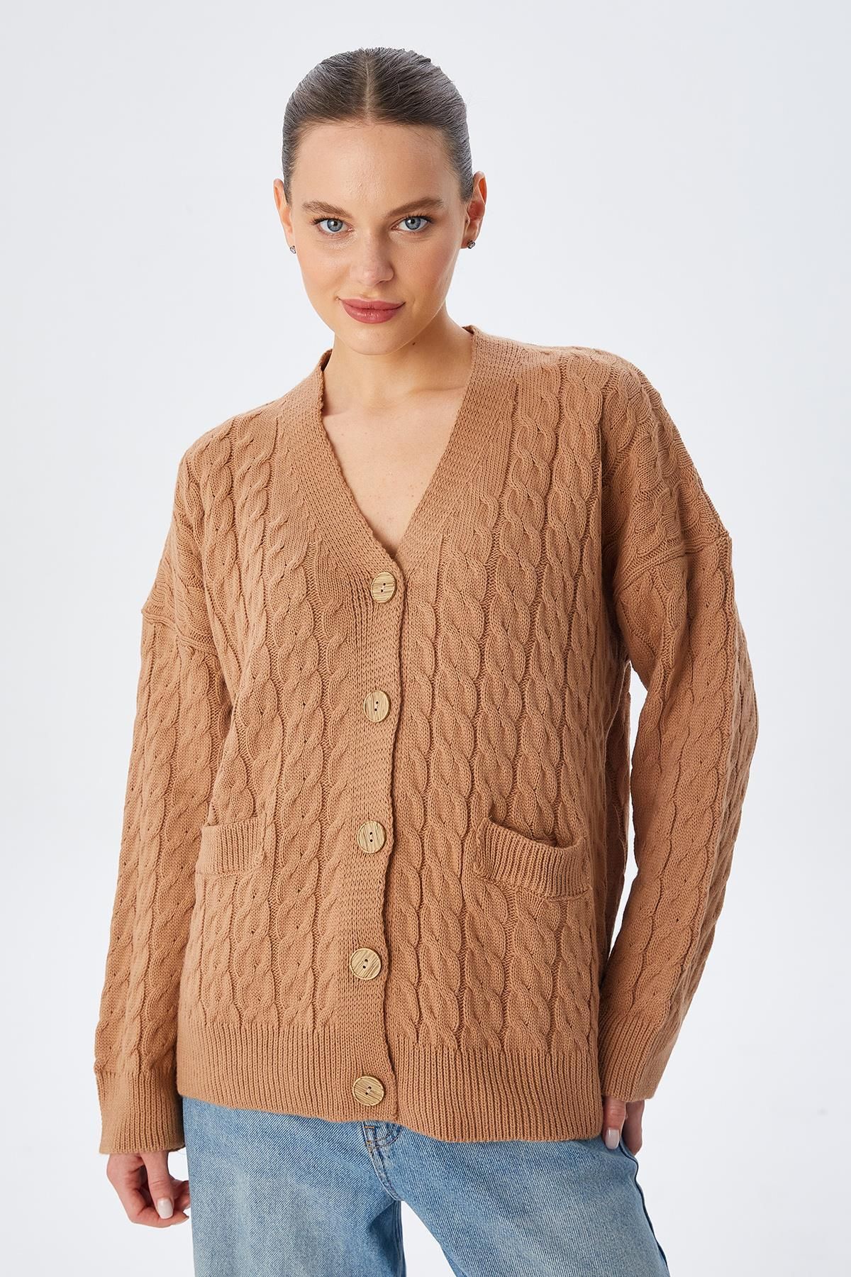 Mixray-6823 Model Camel Women's Knitwear Cardigan - Hair Braided and Pocketed 1