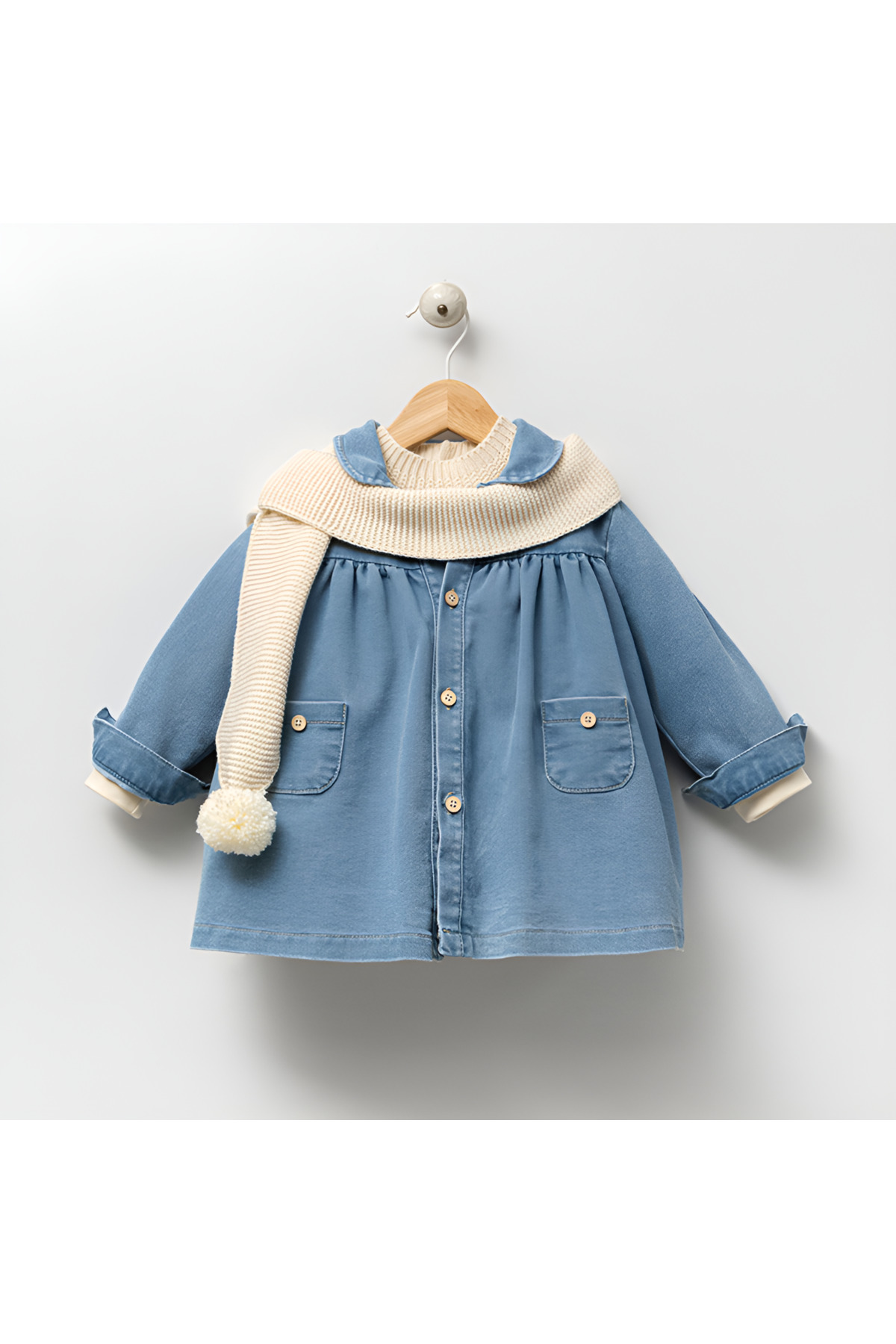 Noy Noy Kız Bebek 3'lü Takım- Triko Yaka Detaylı Body, Jile Elbise , Ponponlu Kaşkol fotoğrafı 4 (önizleme)