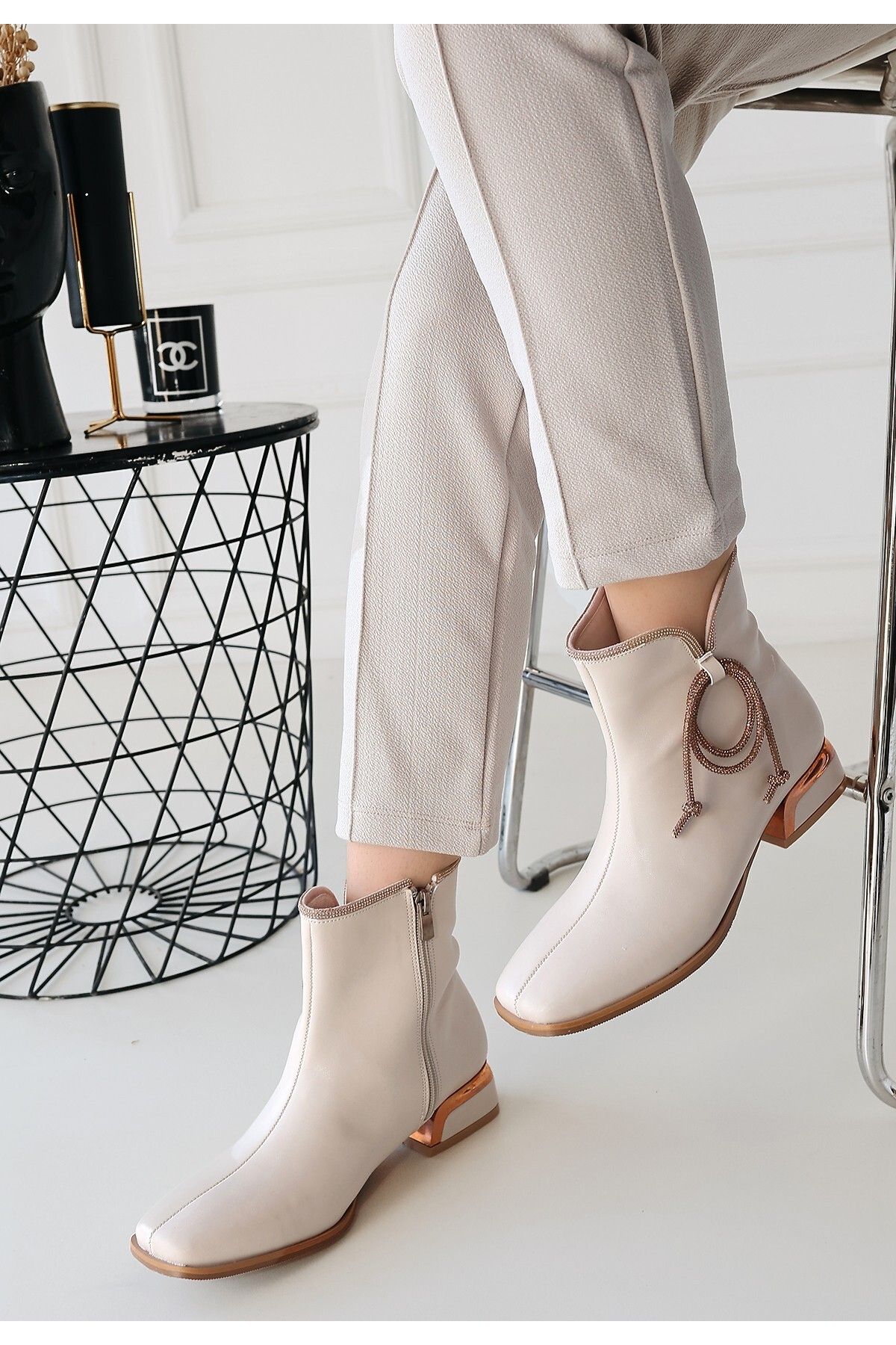 Afrodit-Beige Leather Heeled Boots 2