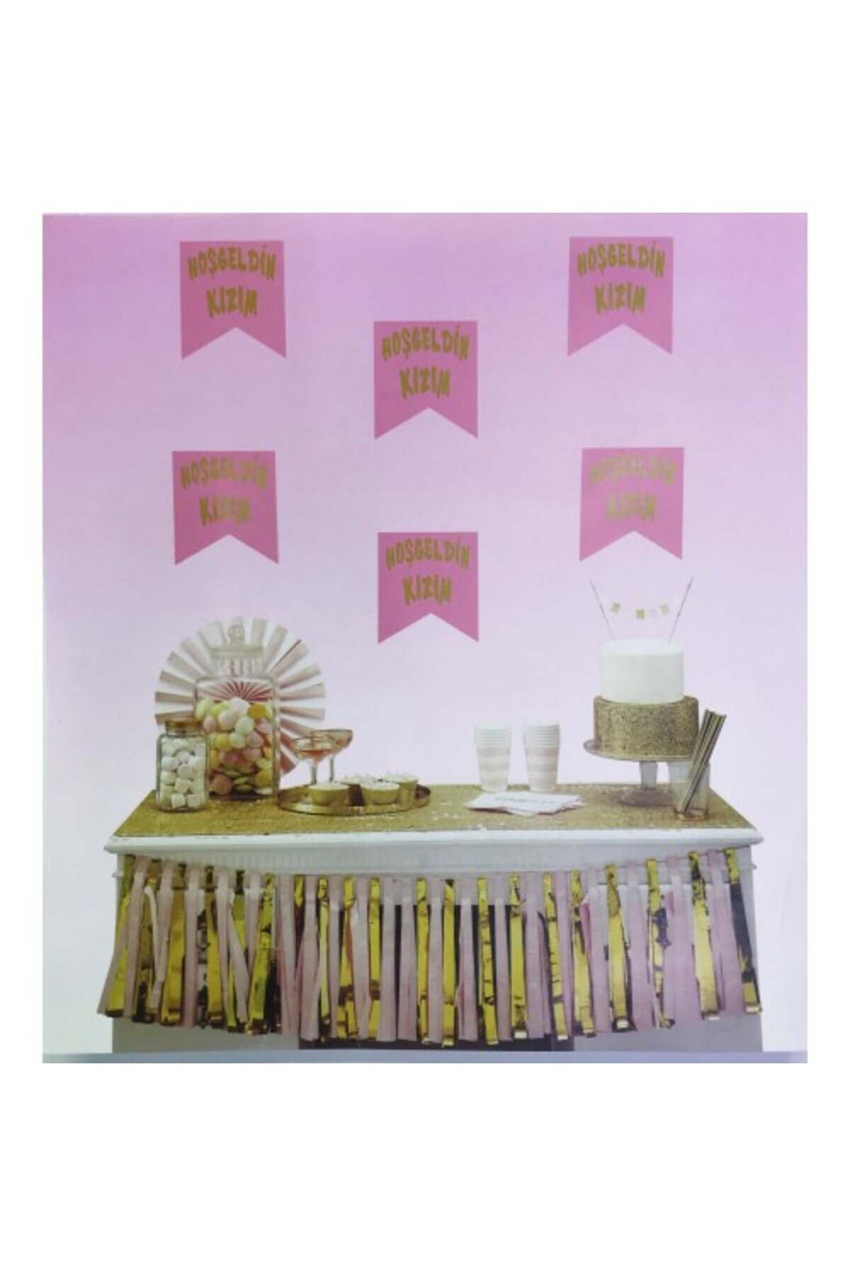 Cosmos e-ticaret Hoşgeldin Kızım Yazılı Flama Süs Pembe Üzeri Altın Renk