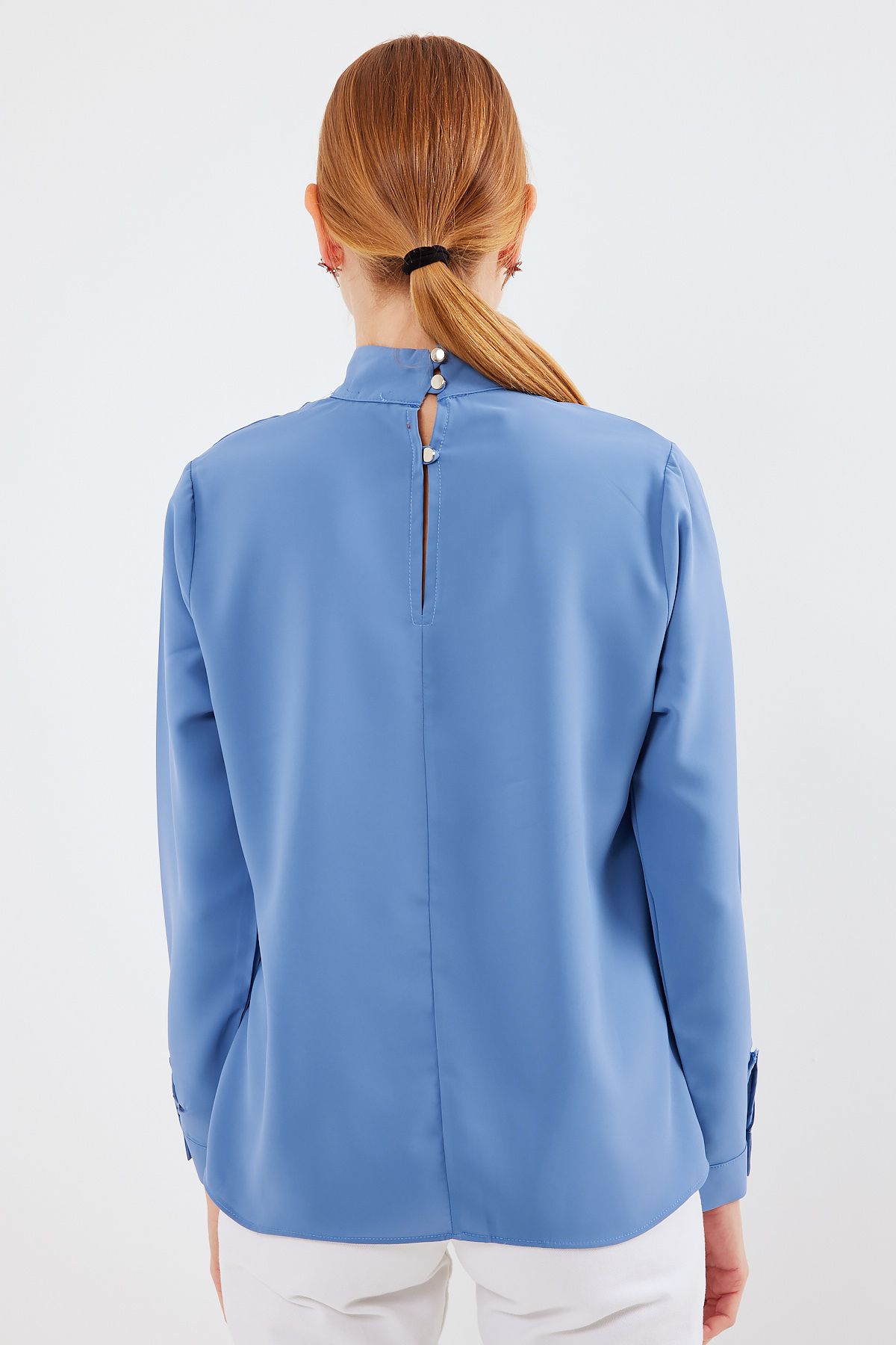 Bigdart-0418 Indigo Blouse - Window Detail 6