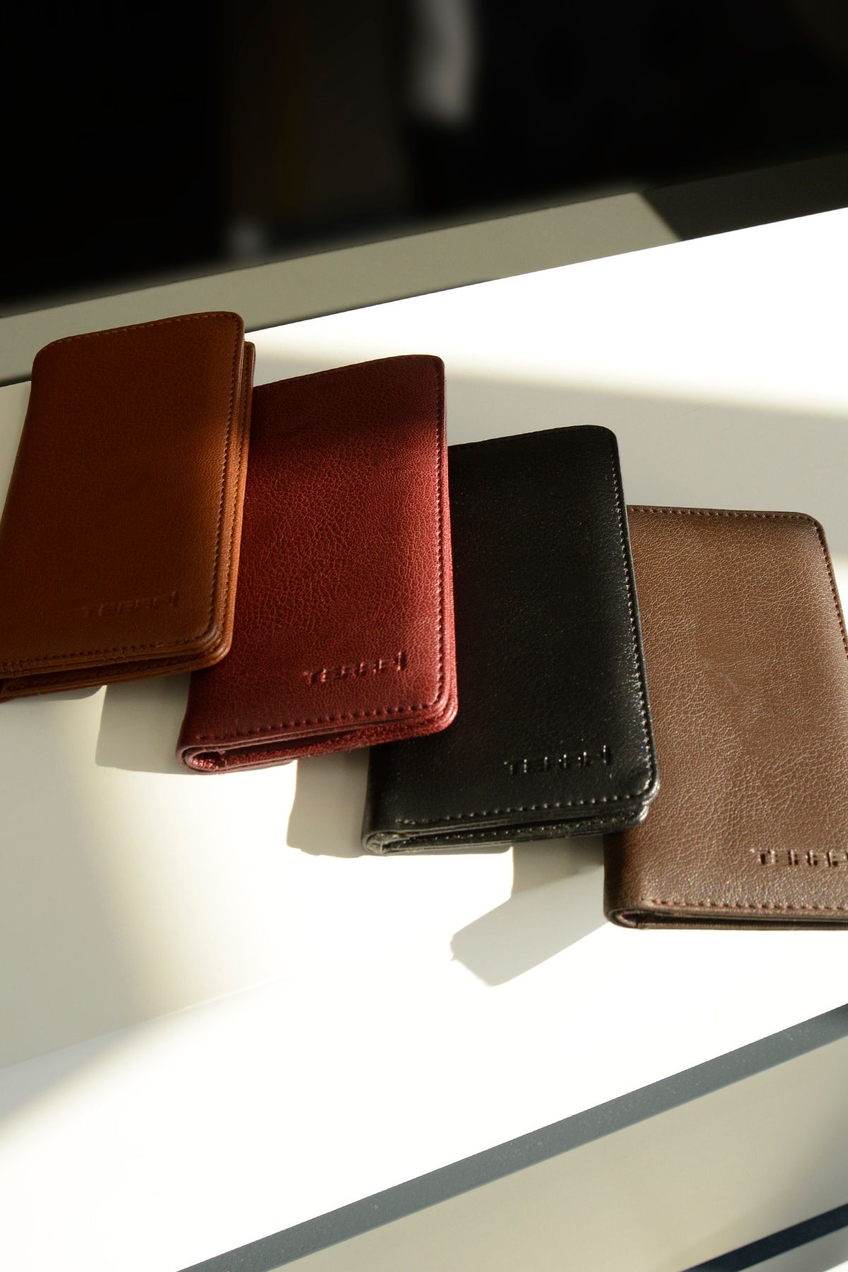 VEAVEN-Men's Long Leather Wallet Card Holder 3