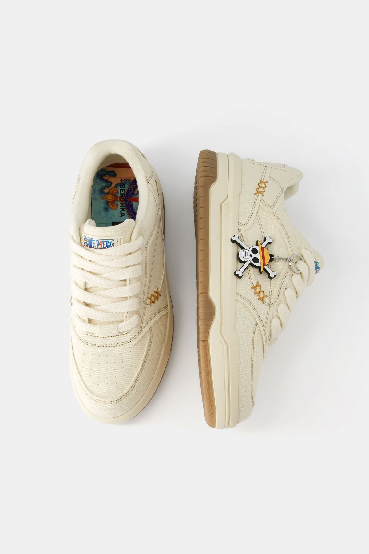 Bershka-One Piece Skater Sneakers with Keychain Detail 4