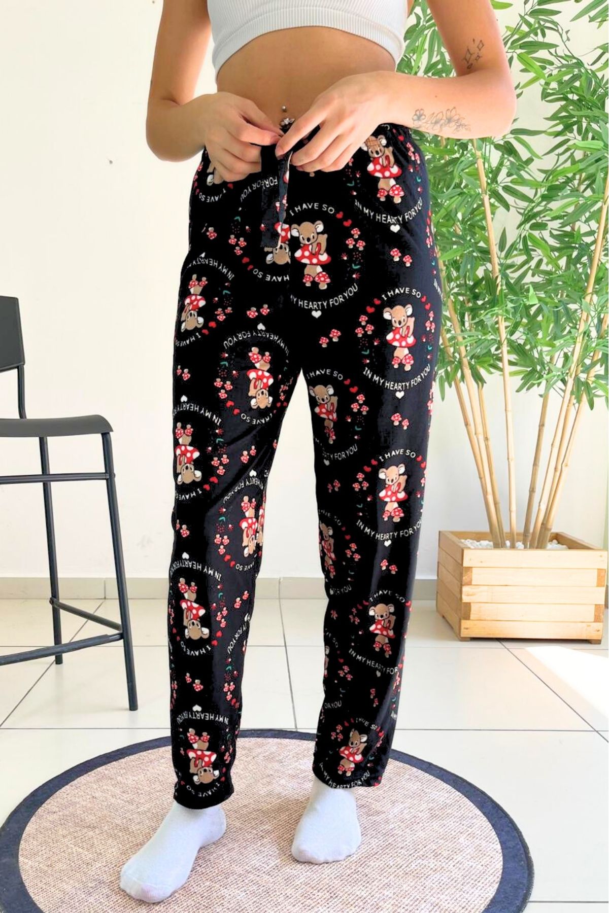 Farya Home-Pantaloni de pijama din piele intoarsa cu model de ursuleti texturat din catifea moale 1