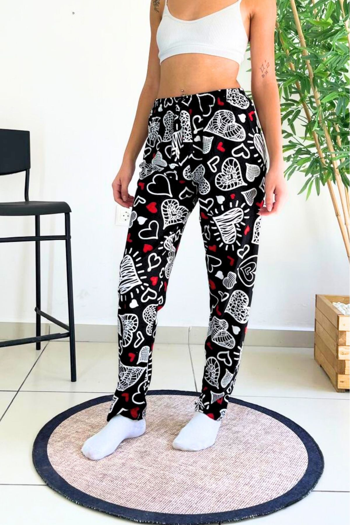 Farya Home-Pantaloni de pijama din piele intoarsa cu model texturat din catifea moale 4