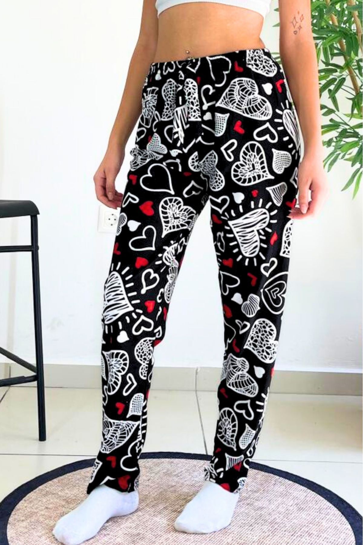 Farya Home-Pantaloni de pijama din piele intoarsa cu model texturat din catifea moale 1