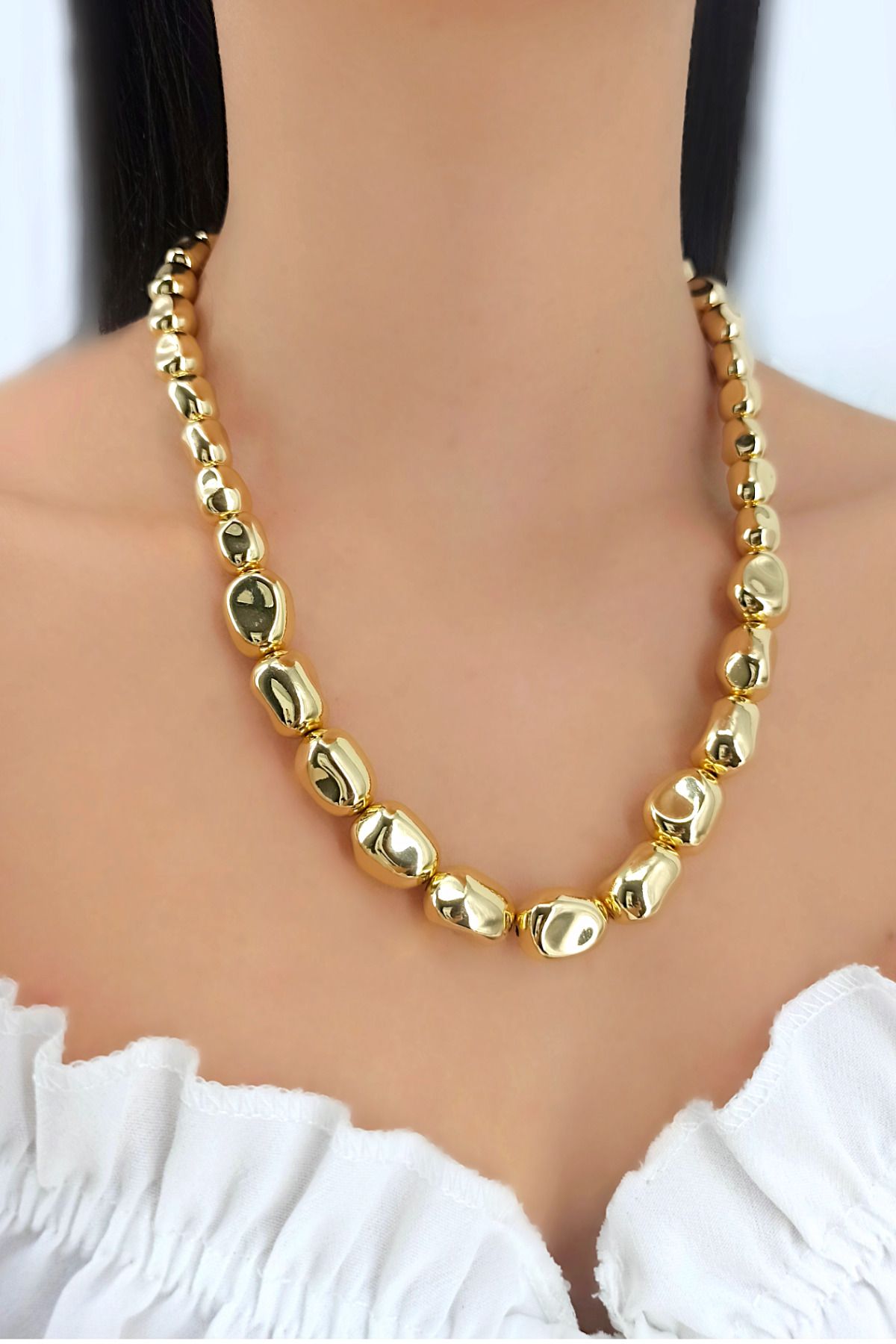 Çlk Accessories-Premium Asymmetric Oval Ball Necklace 1