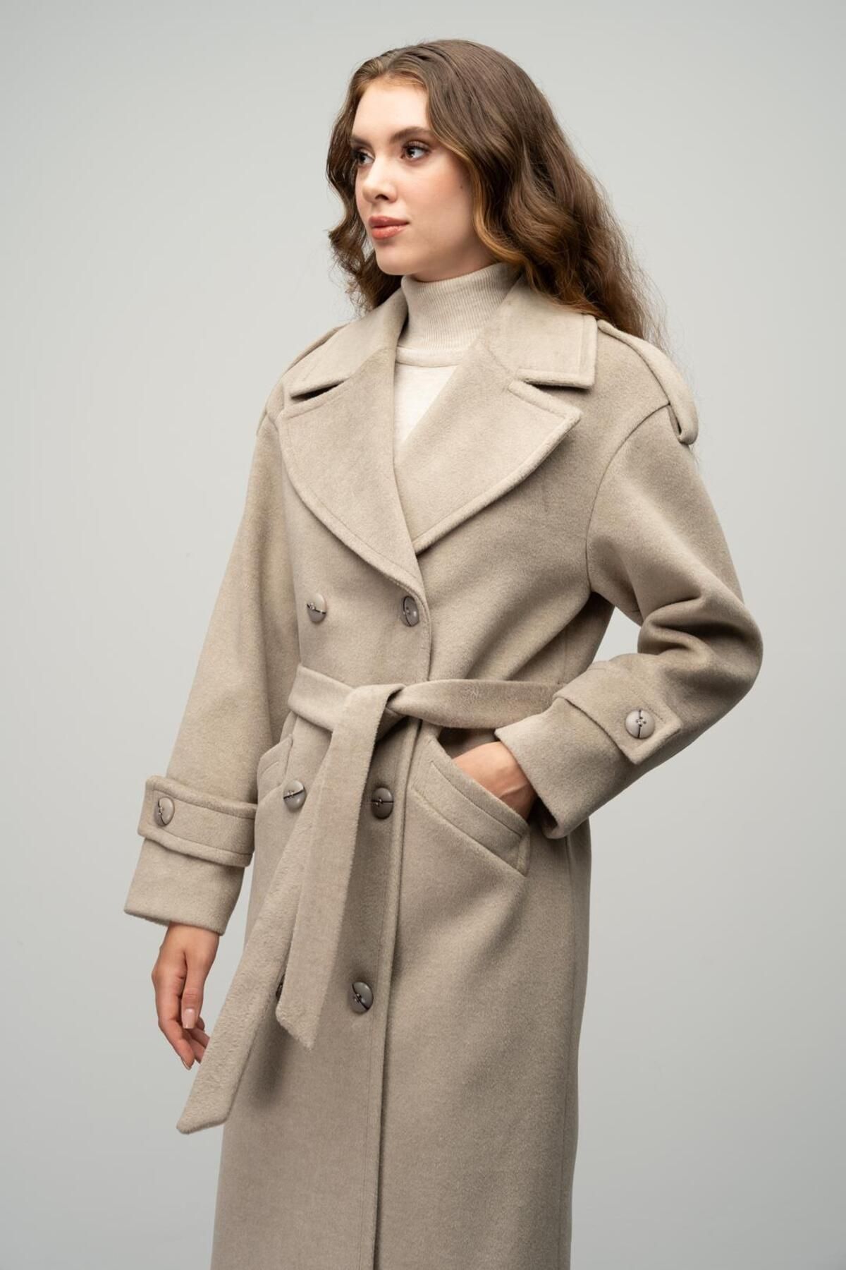 Olcay-Oversize'owy dwurzędowy płaszcz - niski rękaw i ozdobny pagony, STONE 3062 6