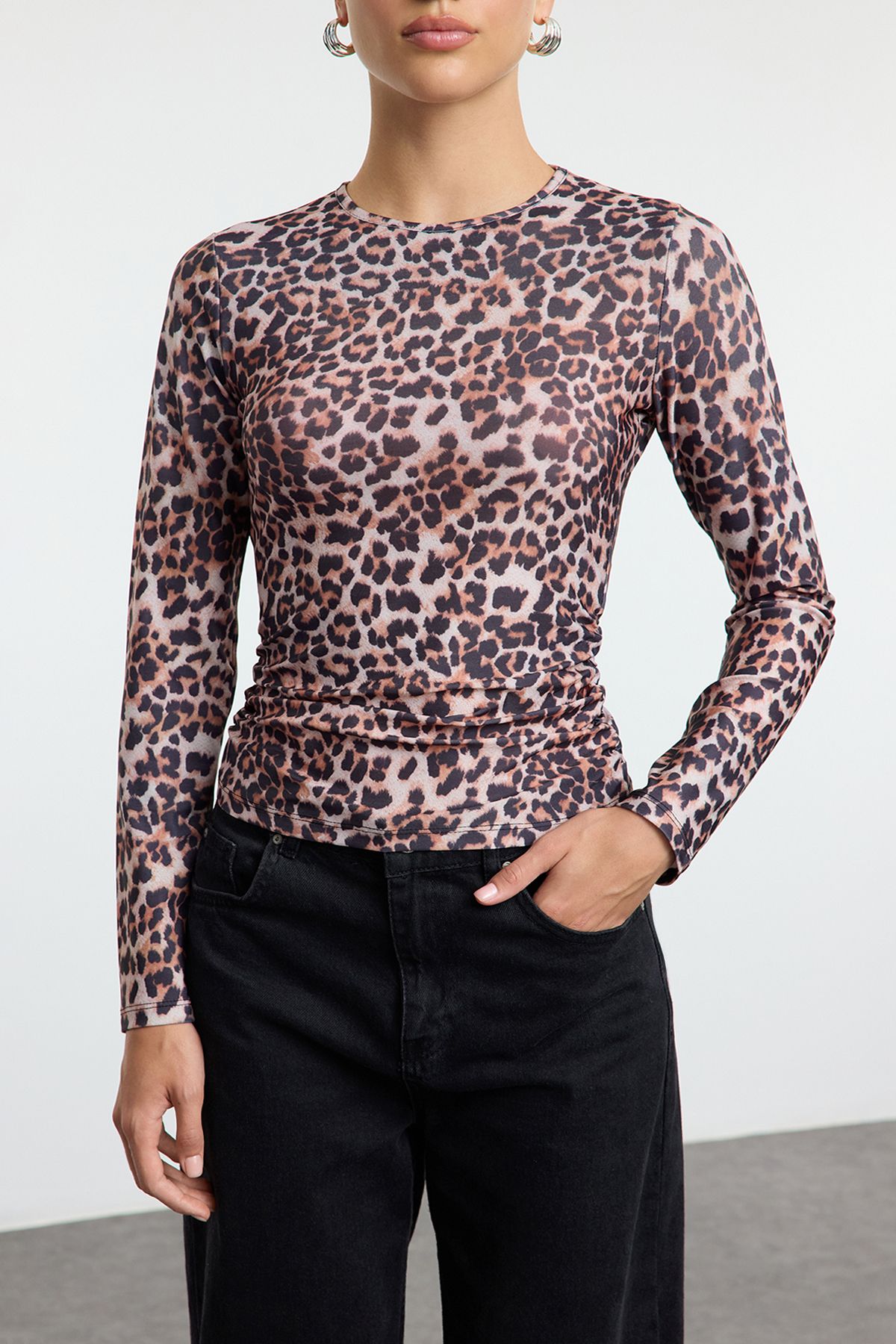 Trendyol Collection-Leopard Print Drape Knitted Blouse - Colorful, Fitted, Drawstring Detailed Twoaw25bz00259 3