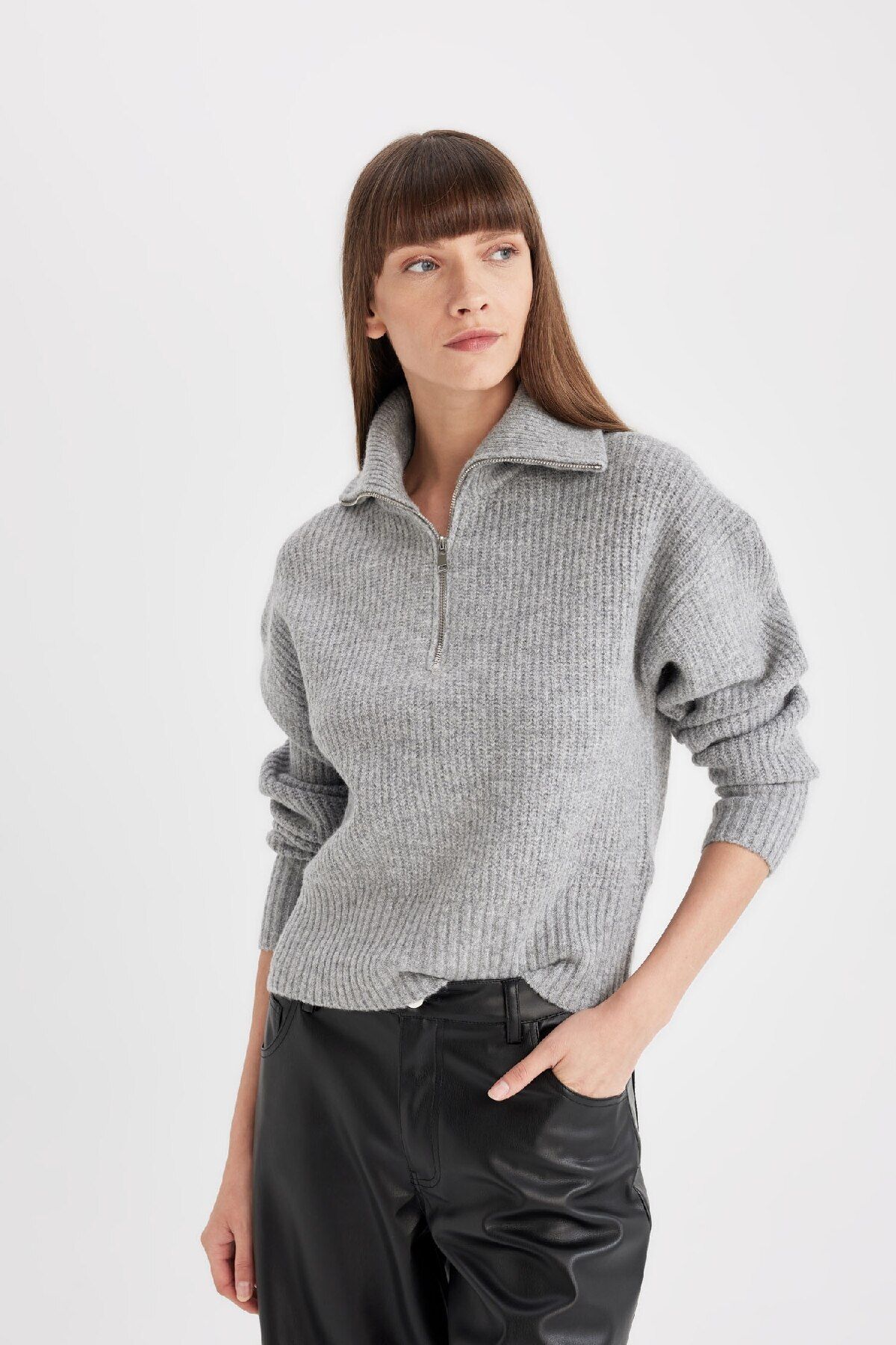 DeFacto-Gray Relax Fit Half Zippered Stand Collar Thessaloniki Fabric Sweater C9058Ax24Wn 3