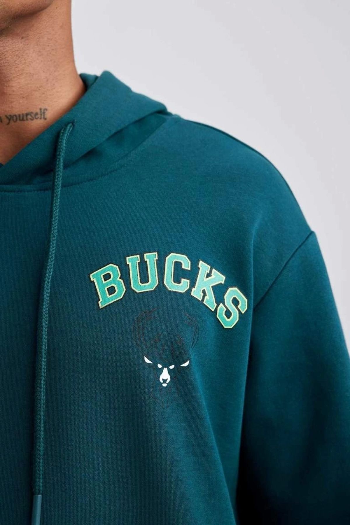 DeFacto-A9675 Nba Milwaukee Bucks Sweatshirt 5
