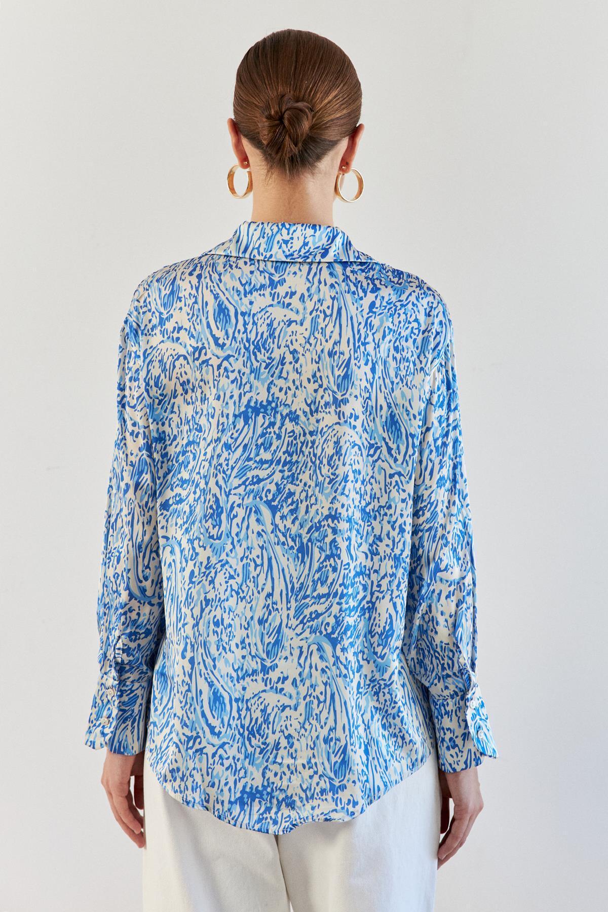 YOUR NAME  V Yaka Mavi Desenli Kadın Saten Gömlek - Görsel 6