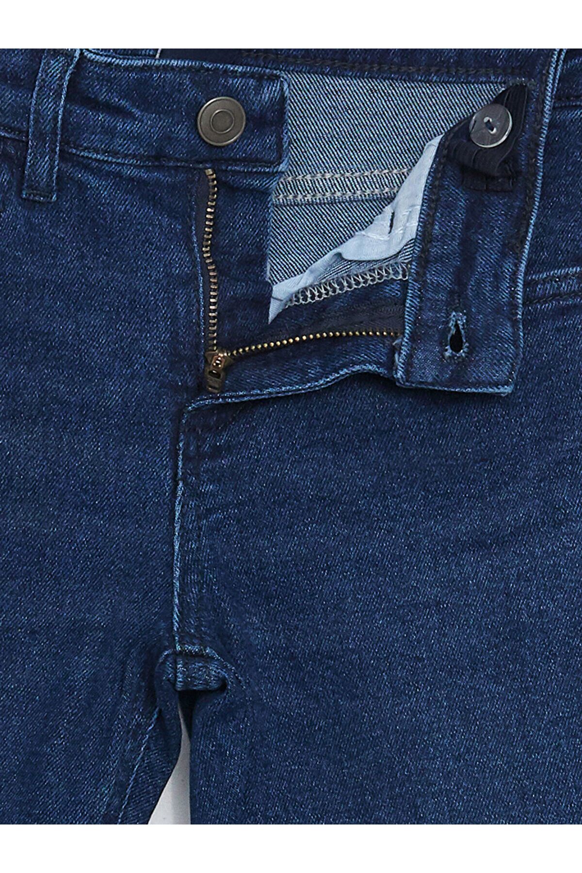 LC Waikiki-LW – Slim-Fit-Jeanshose für Jungen 2
