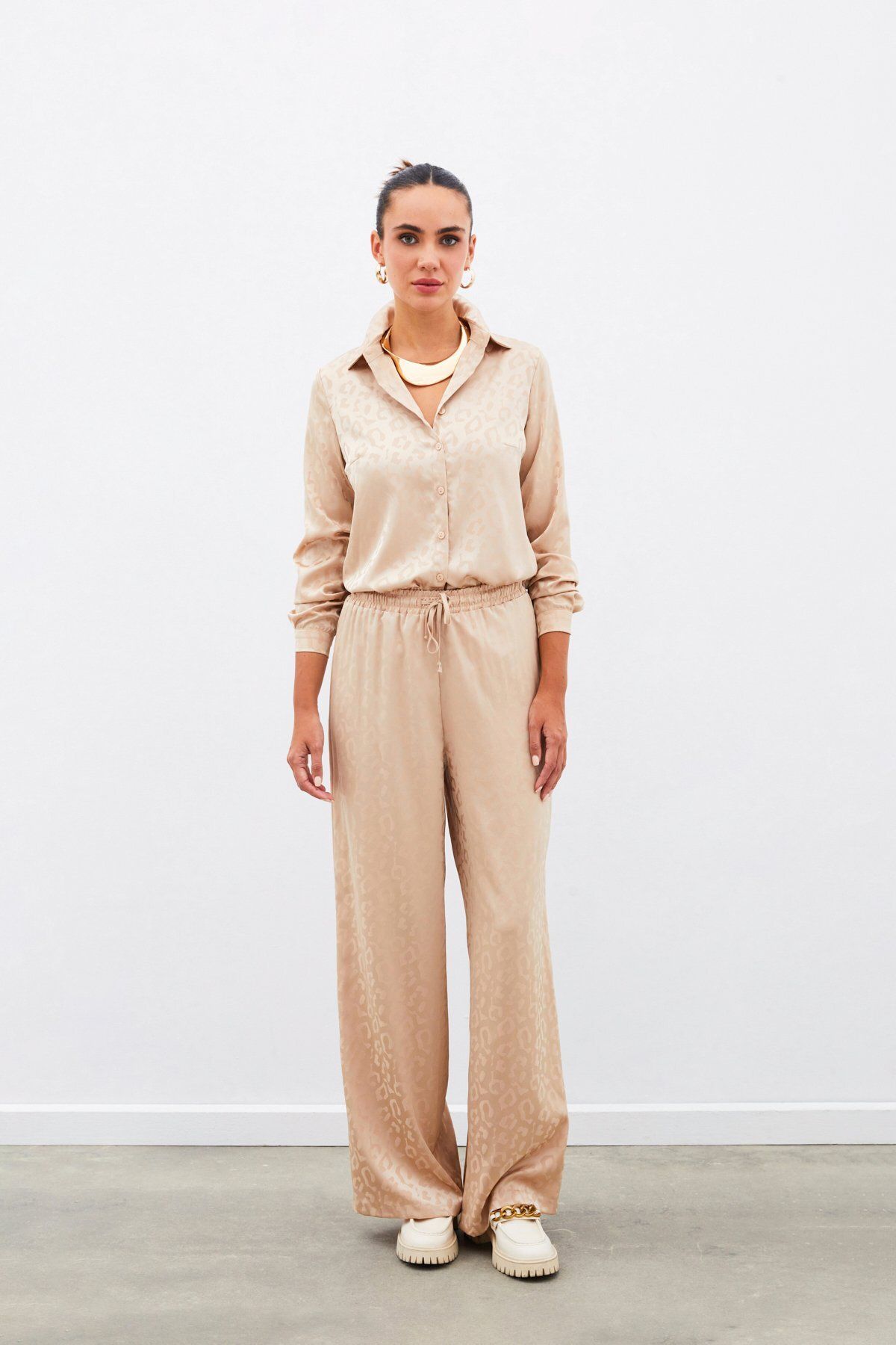 Sateen-Camel Patterned Elastic Waist Trousers 2