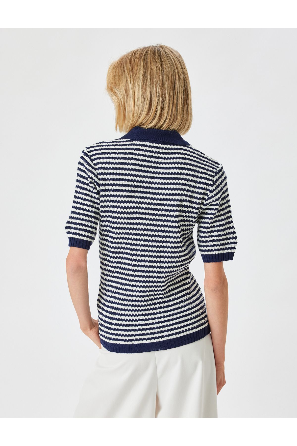 Koton-Knitwear Polo Sweater - Short Sleeve anD Half Button Detail 4