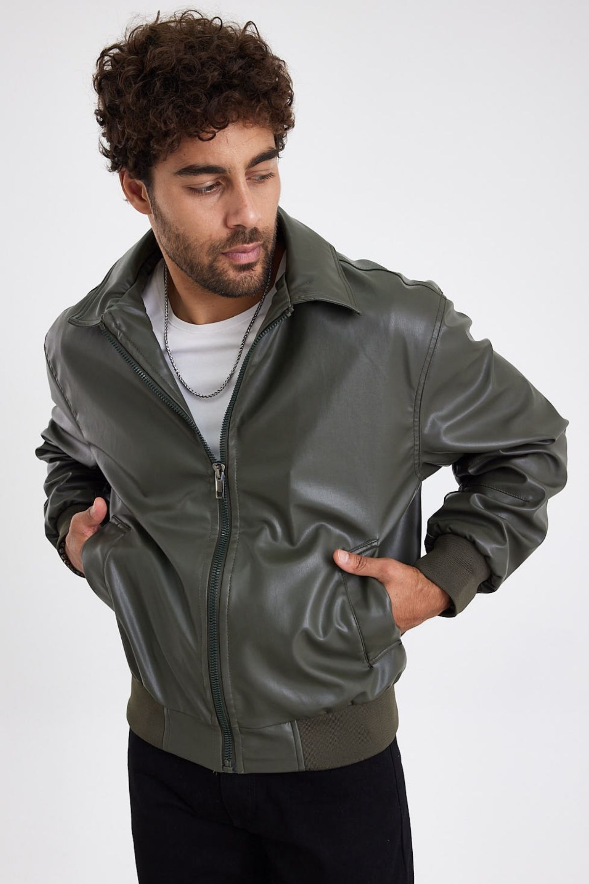 MADZEYMODA-New Season Men's Khaki Green Leather Coat Mz58529 8