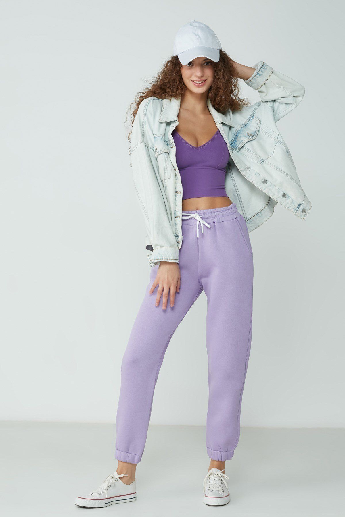 C&City-Základné tepláky Jogger 902 Lilac 1