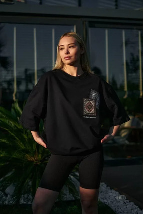 Ru Collective Unisex Bisiklet Yaka Baskılı Oversize T-Shirt - Siyah