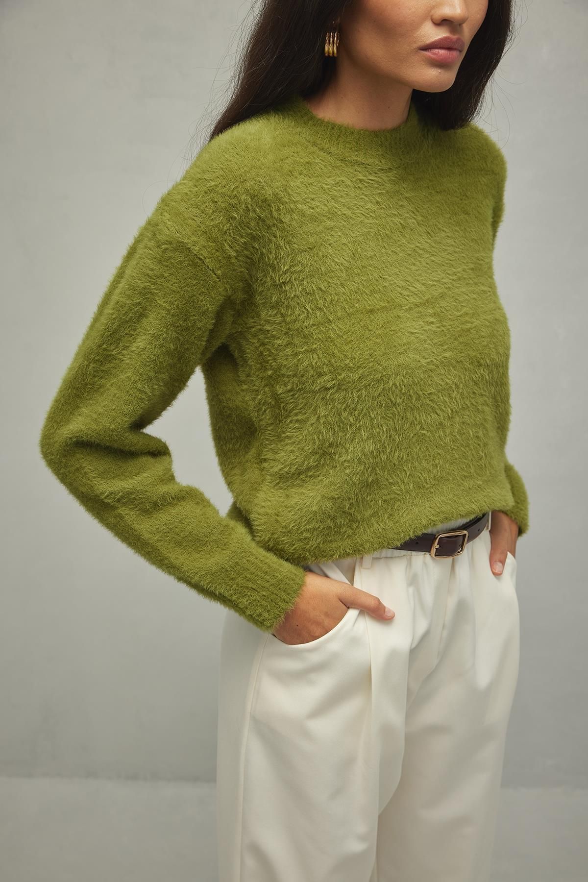 Fahhar-Oil Green Soft Crop Sweater 6