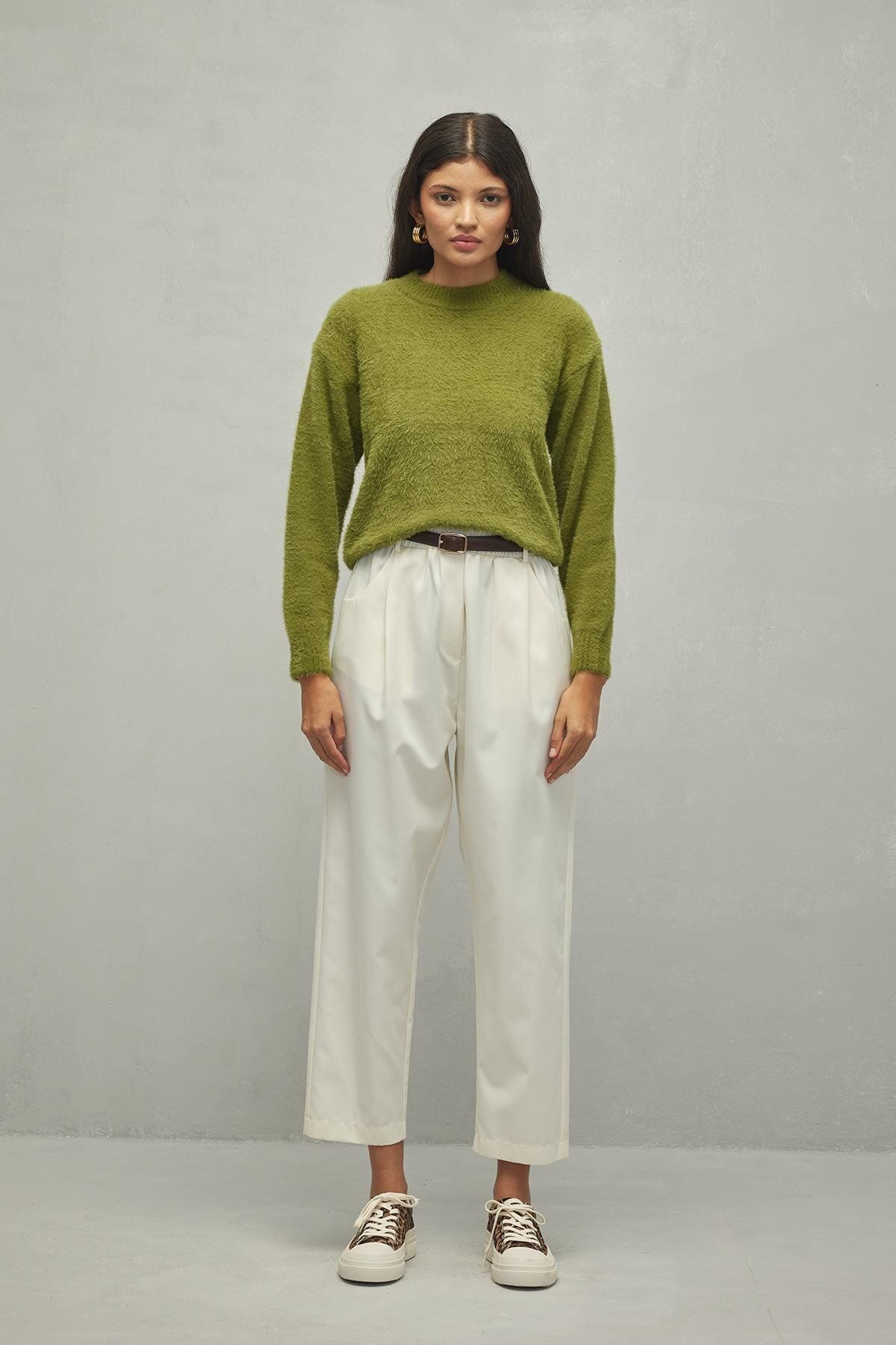 Fahhar-Oil Green Soft Crop Sweater 2