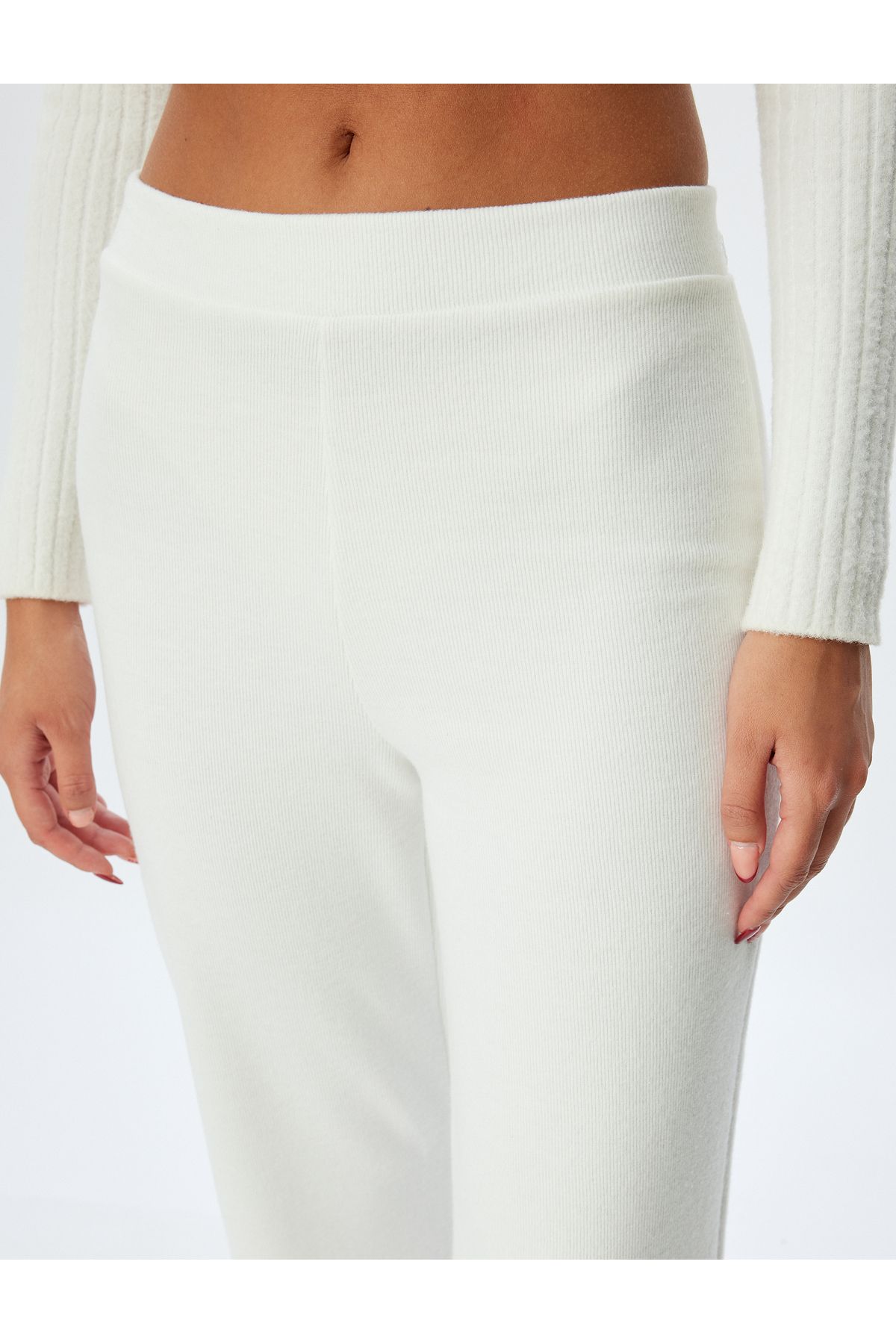 Koton-Soft Textured Corduroy Sweatpants - Straight Leg 5