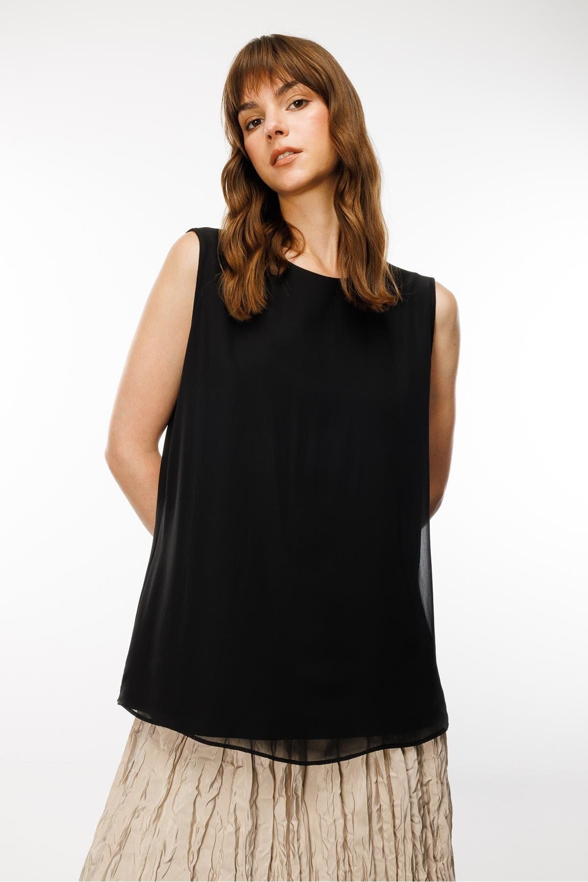 Micca-front Size Aller Chiffon Covered Tunic - Zero Sleeve, Combed Cotton - Blouse-black 1