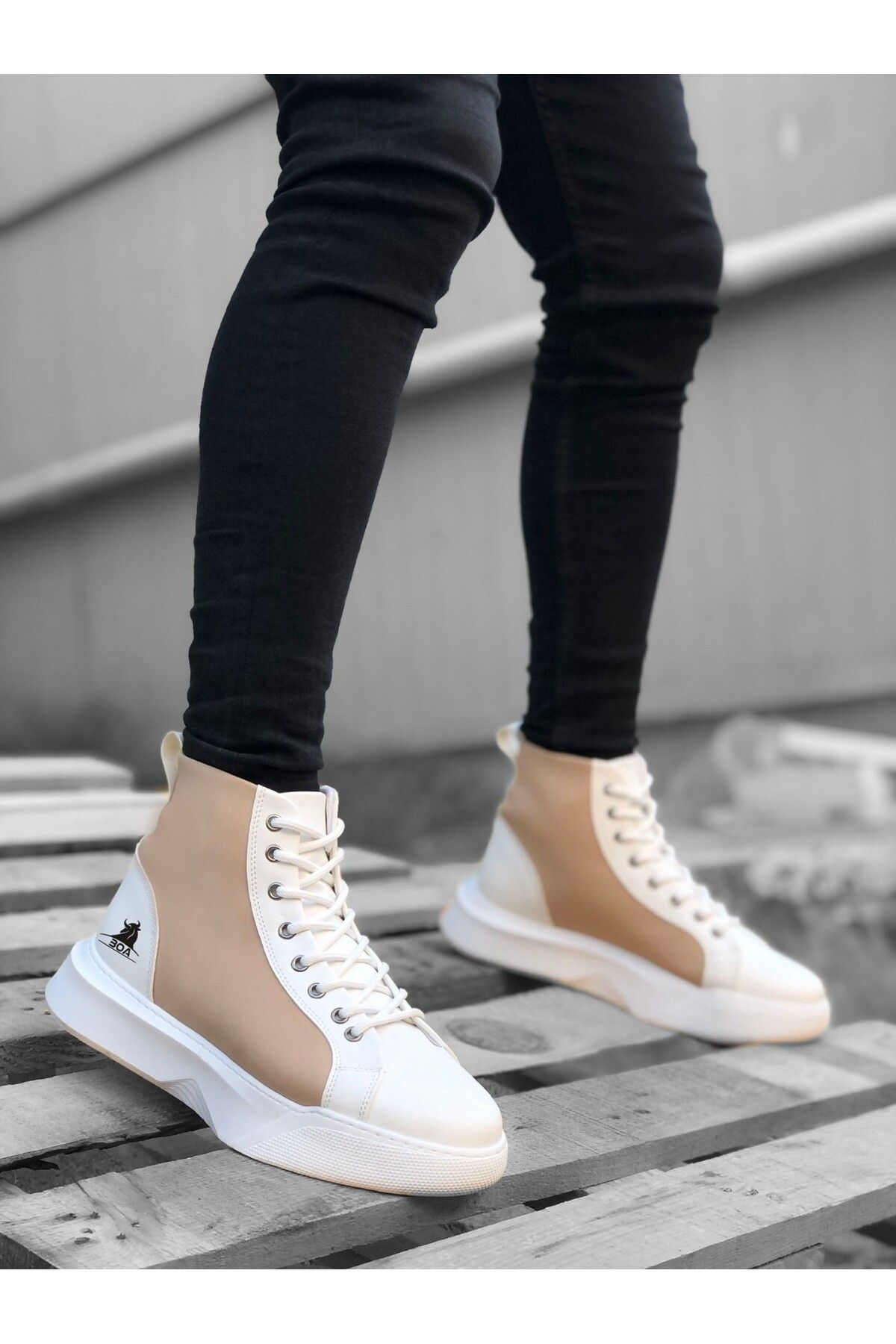 BOA-Ba0256 Lace-Up Men's High Sole White Cream Sole Sports Boots 2