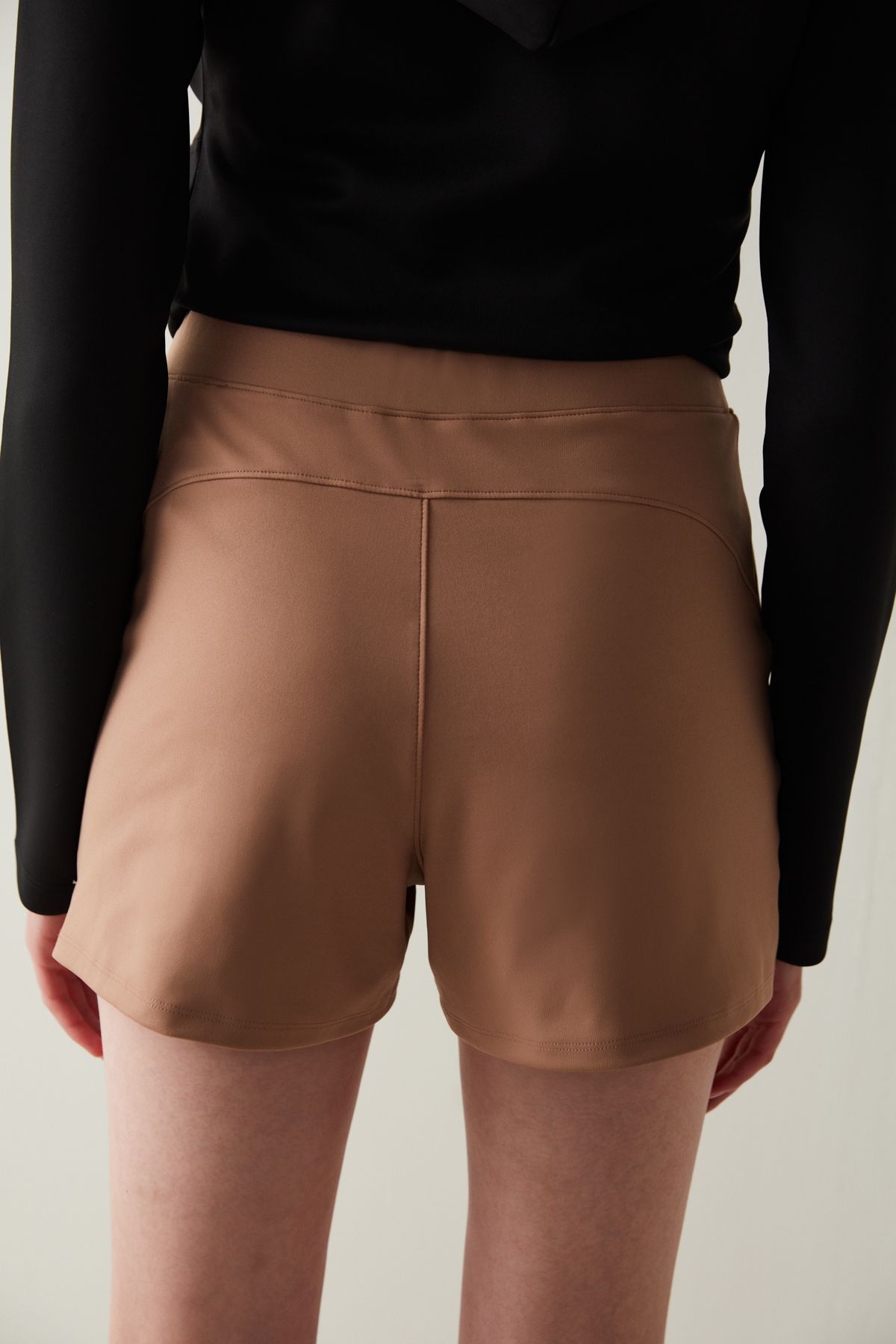 Penti-Side Split Shorts 4